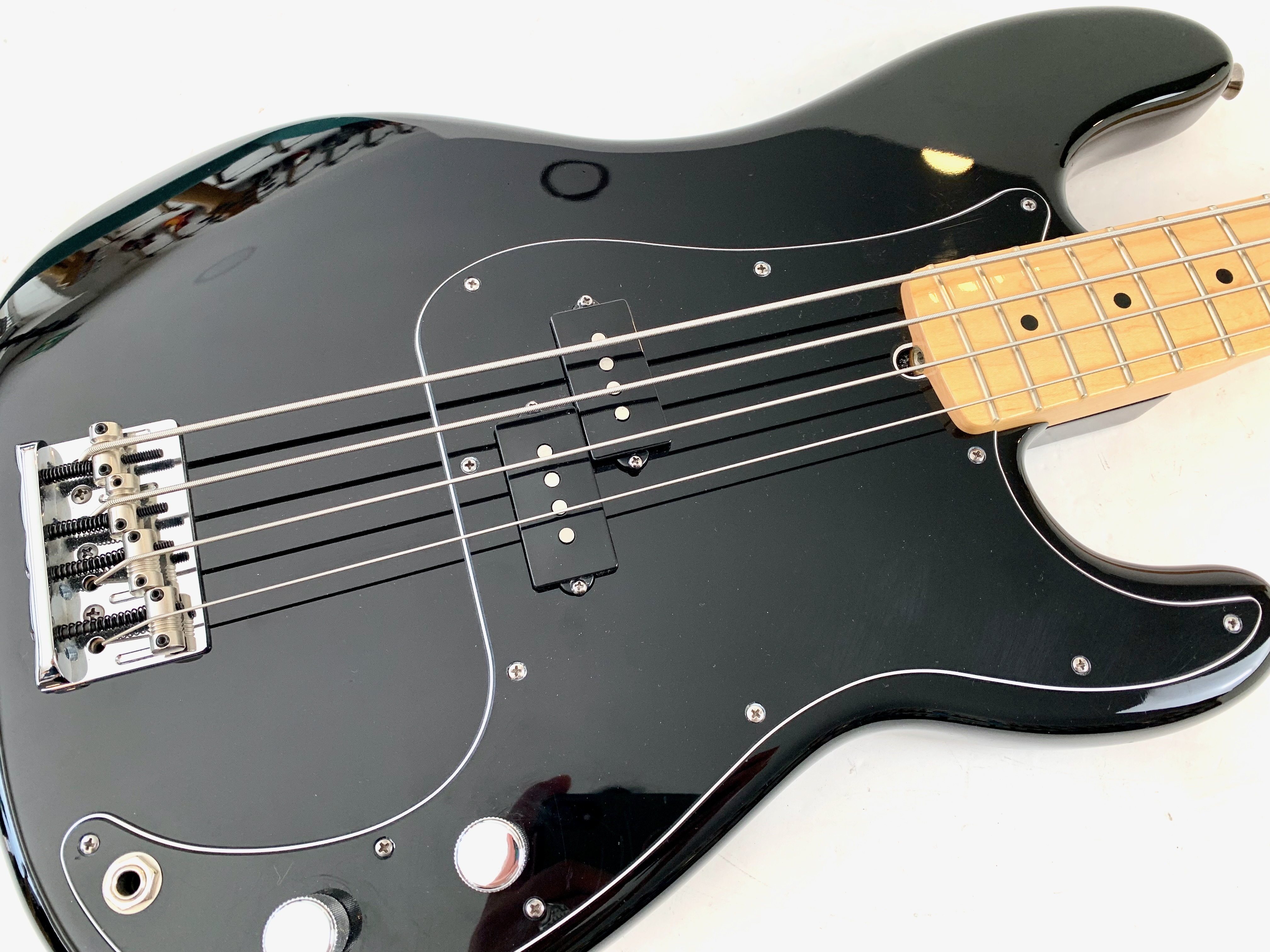 Fender American Standard Precision Bass (2012-2016) (17037)