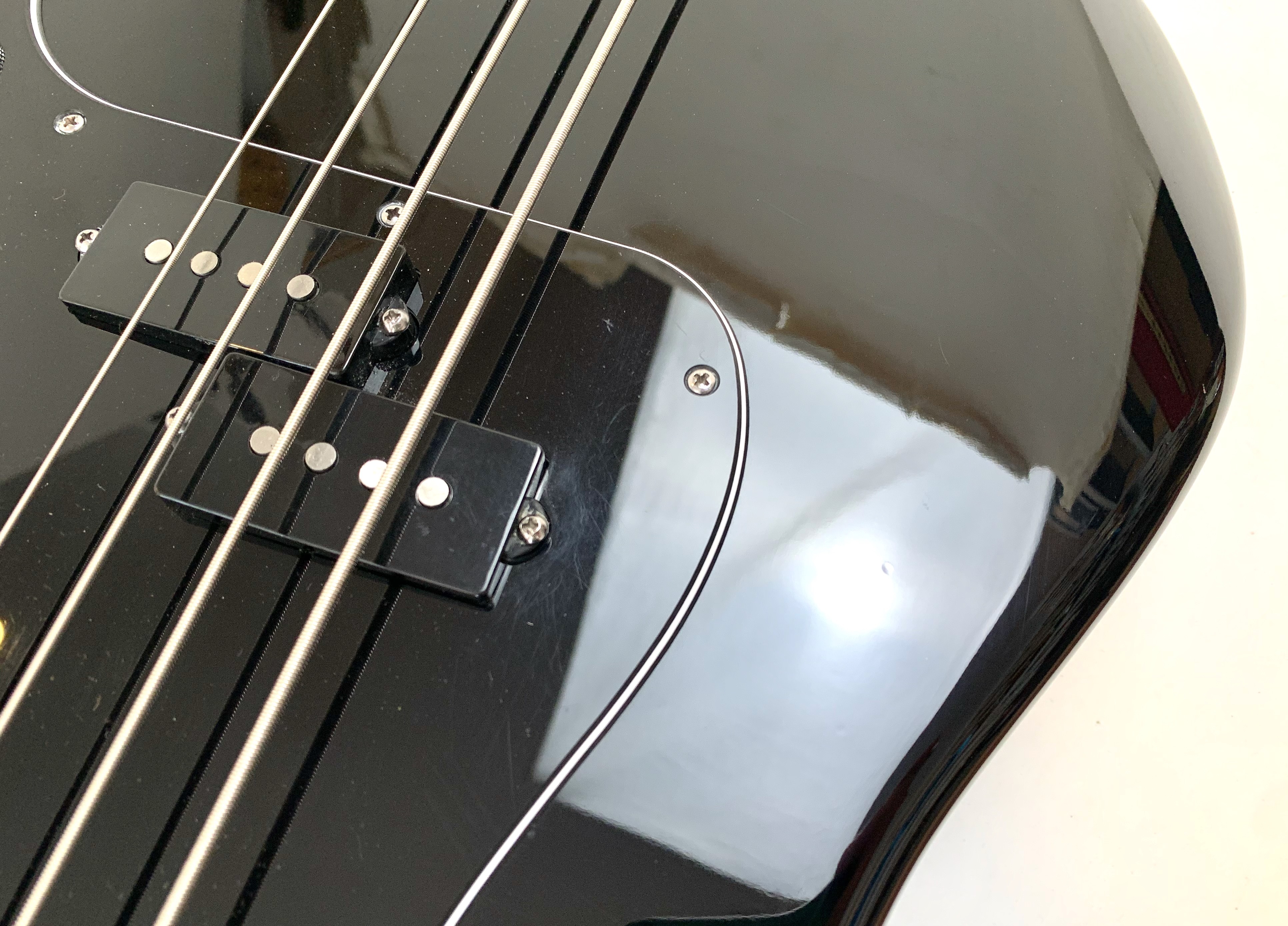 Fender American Standard Precision Bass (2012-2016) (10937)