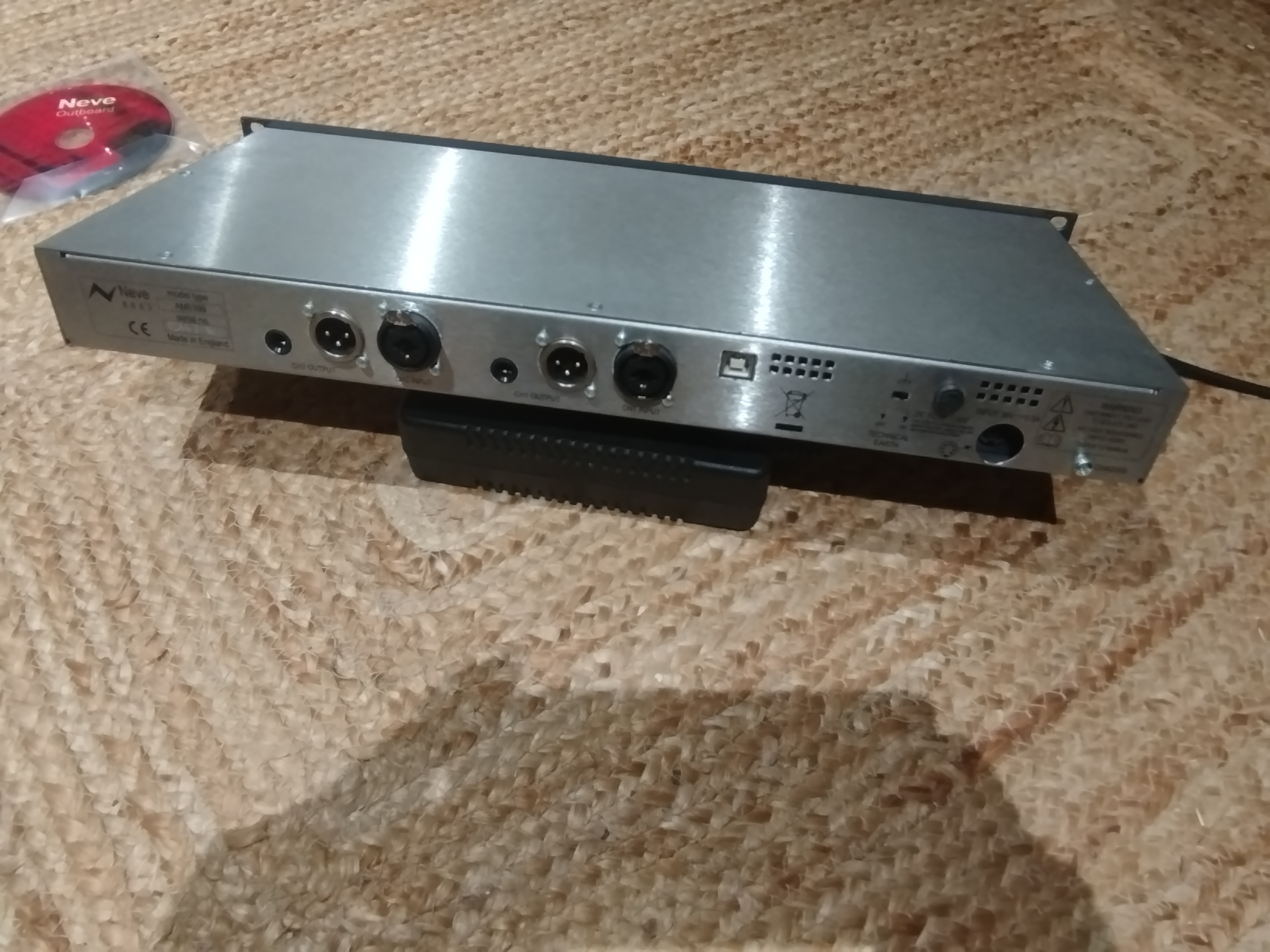 AMS-Neve 8803 (64413)