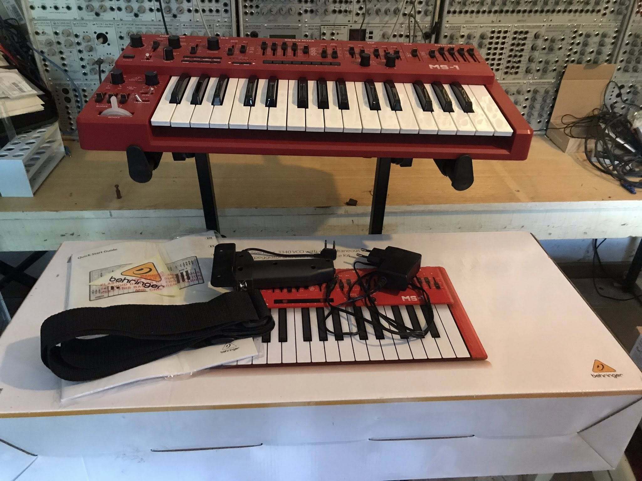 Behringer MS-01 Red MKI