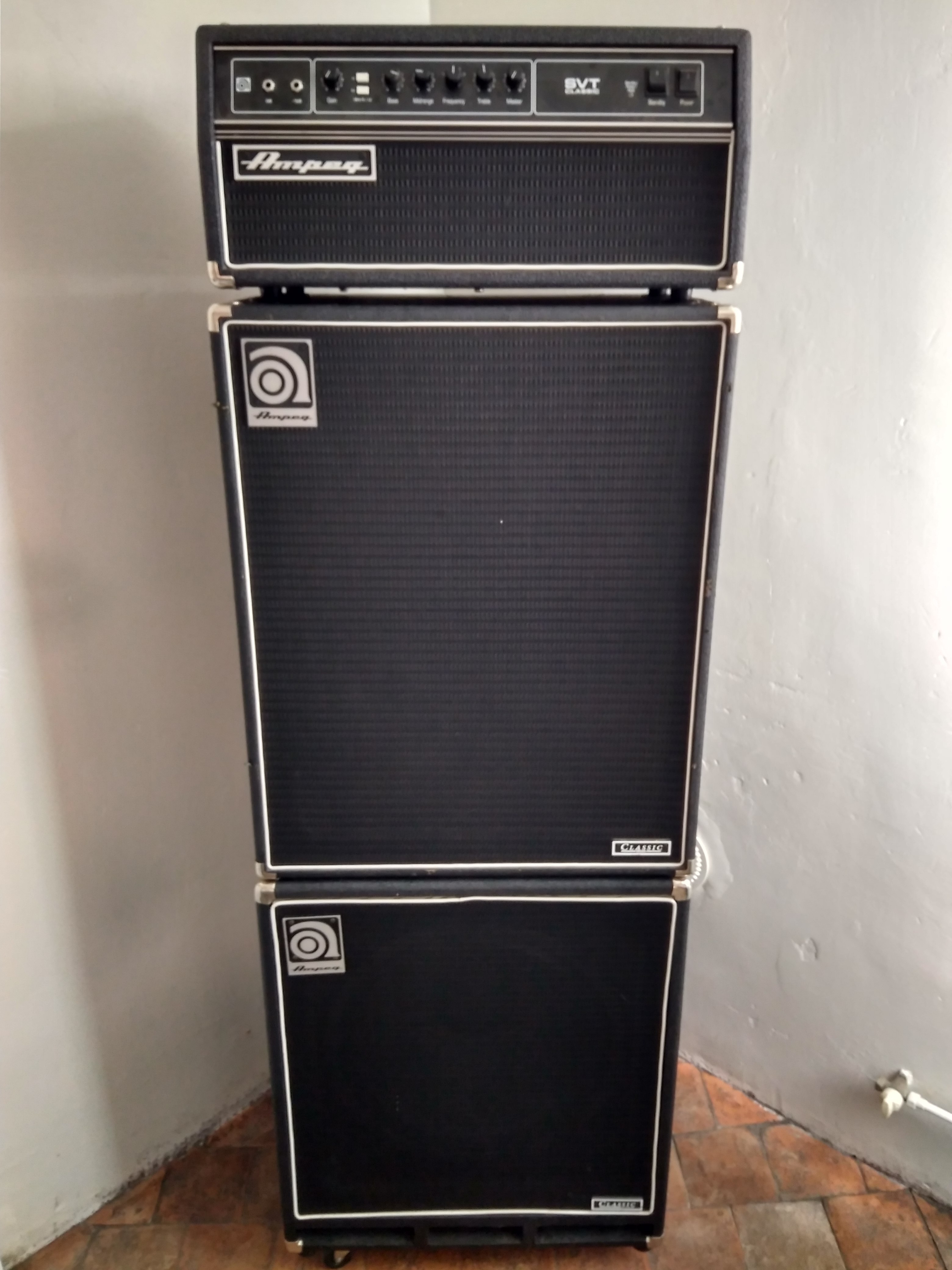 Ampeg classic SVT