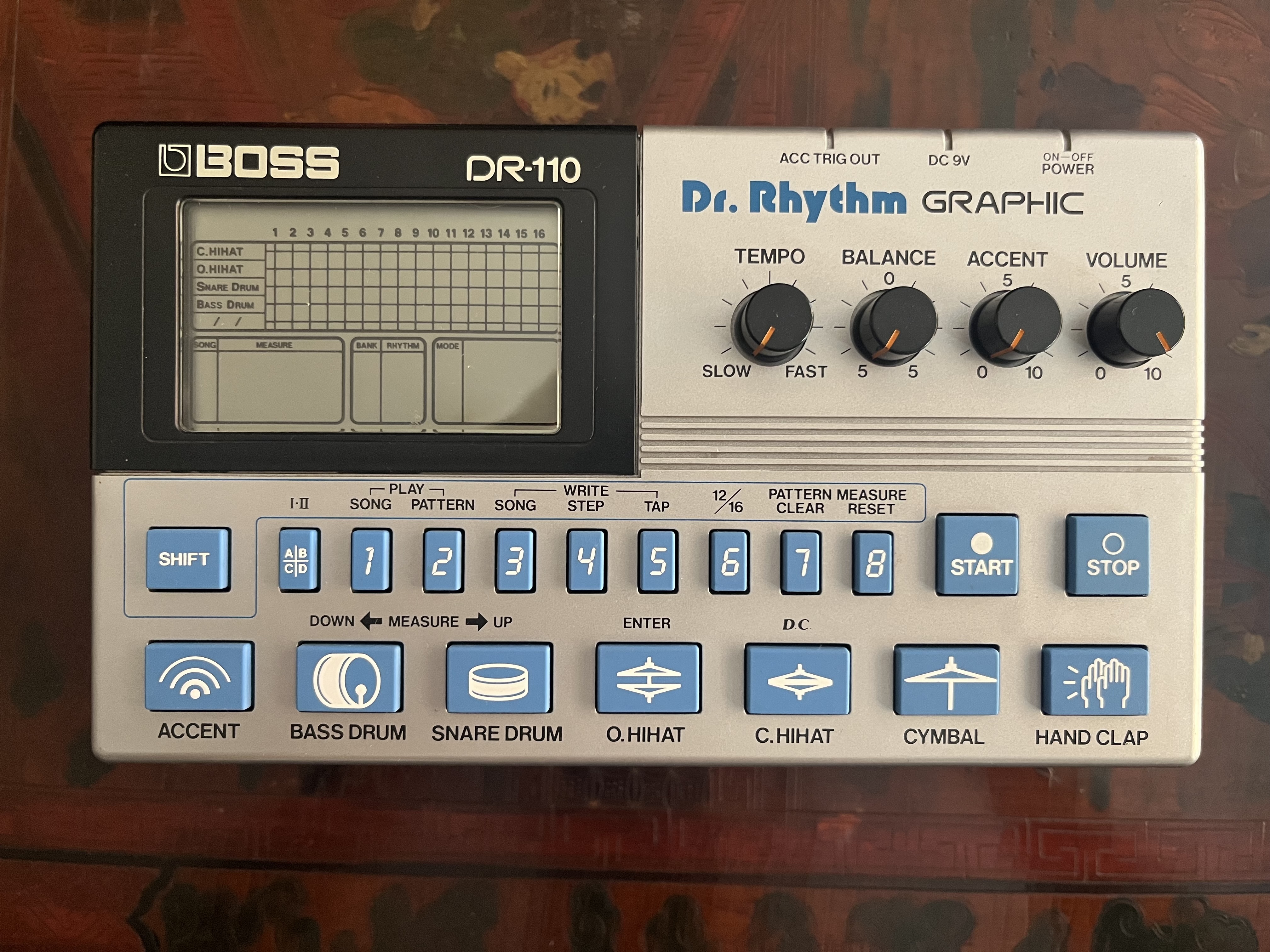 Vends boss dr110
