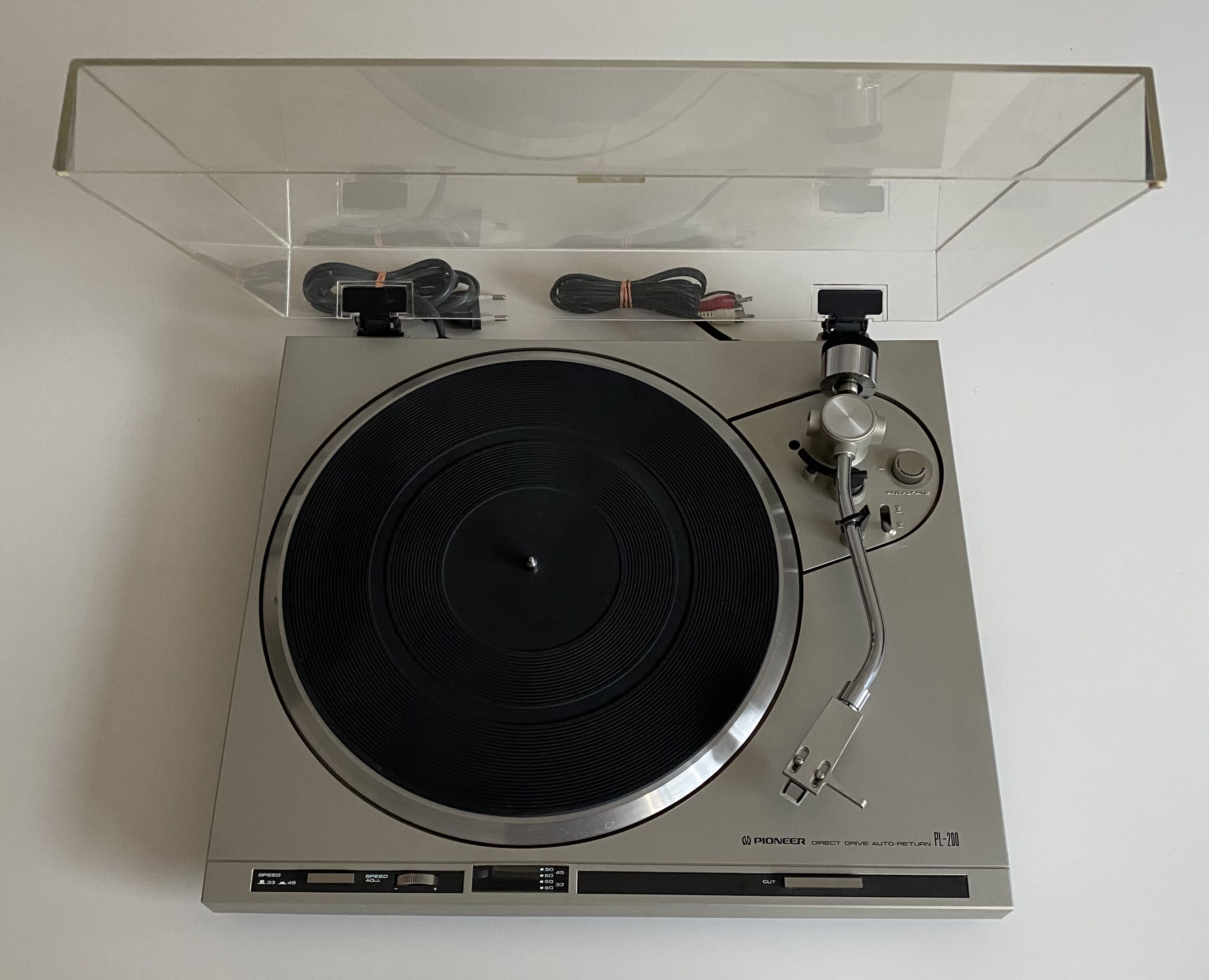 Pioneer PL-200IMG 9594