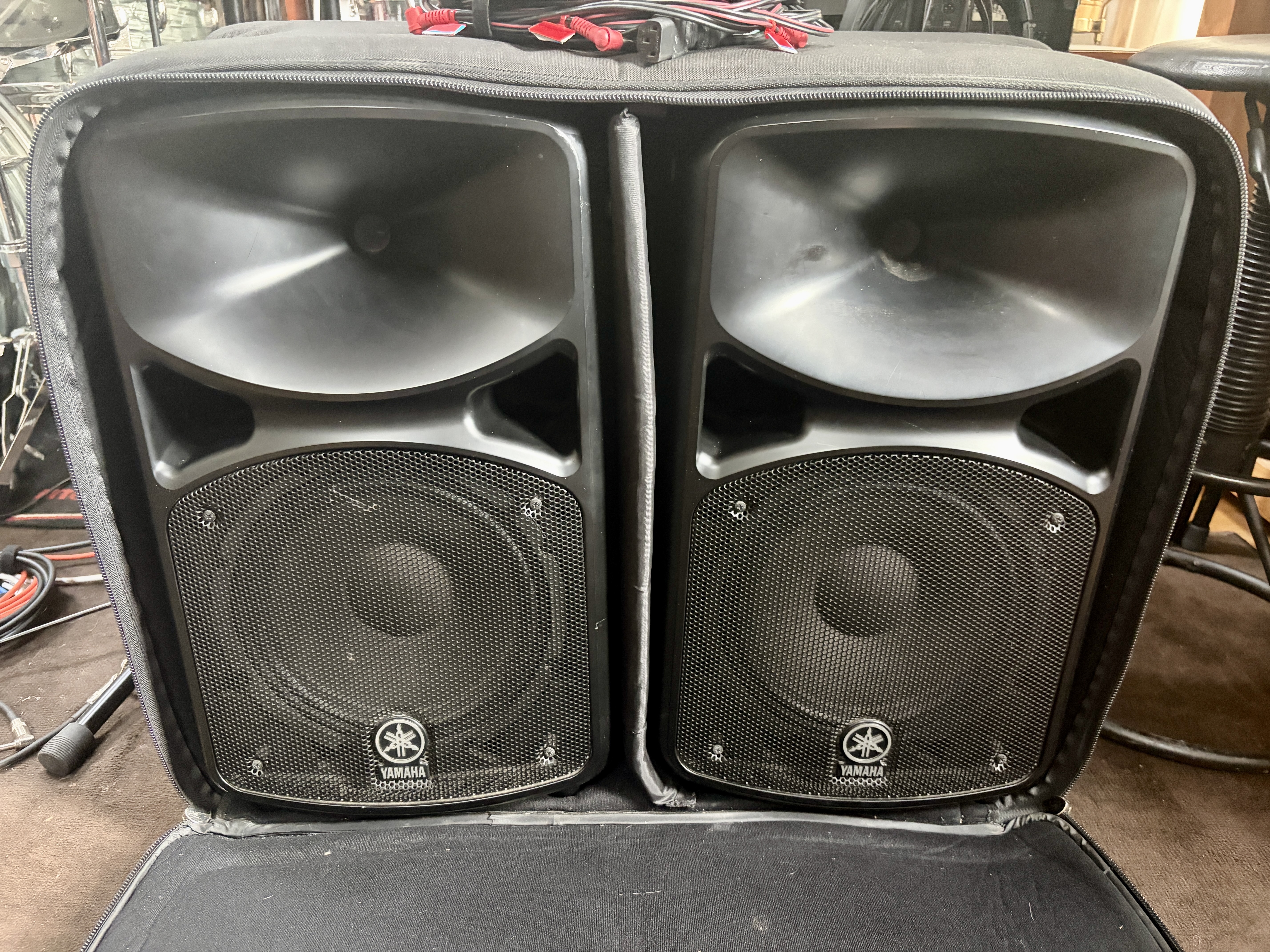 Vends Sono Complète YAMAHA STAGEPAS 600