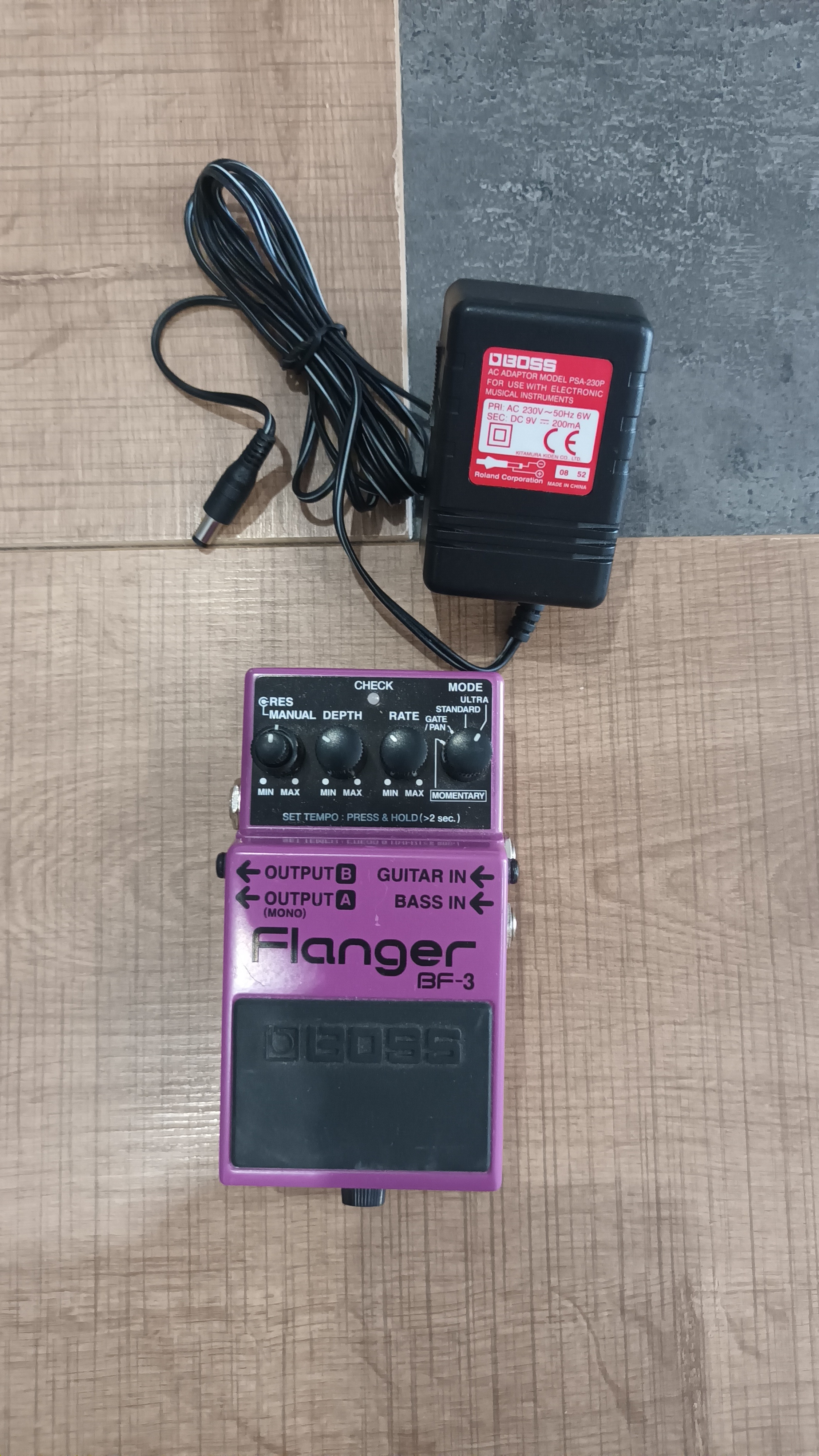 Vends Pédale Boss Flanger BF-3