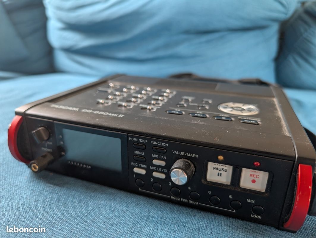 Tascam DR-680 MKII - Cache piles manquant