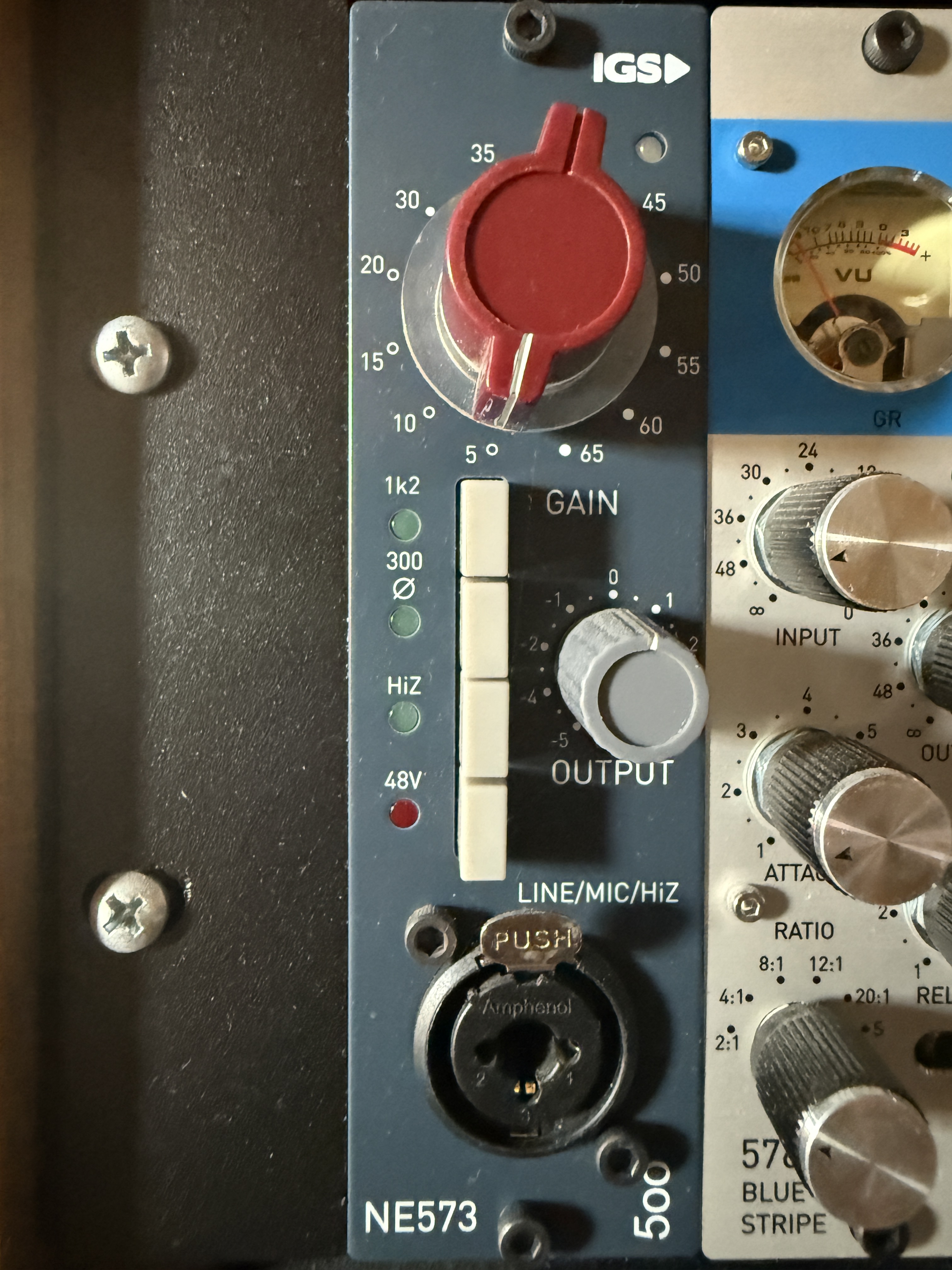 Vend pré-amp IGS NE573 (format 500)