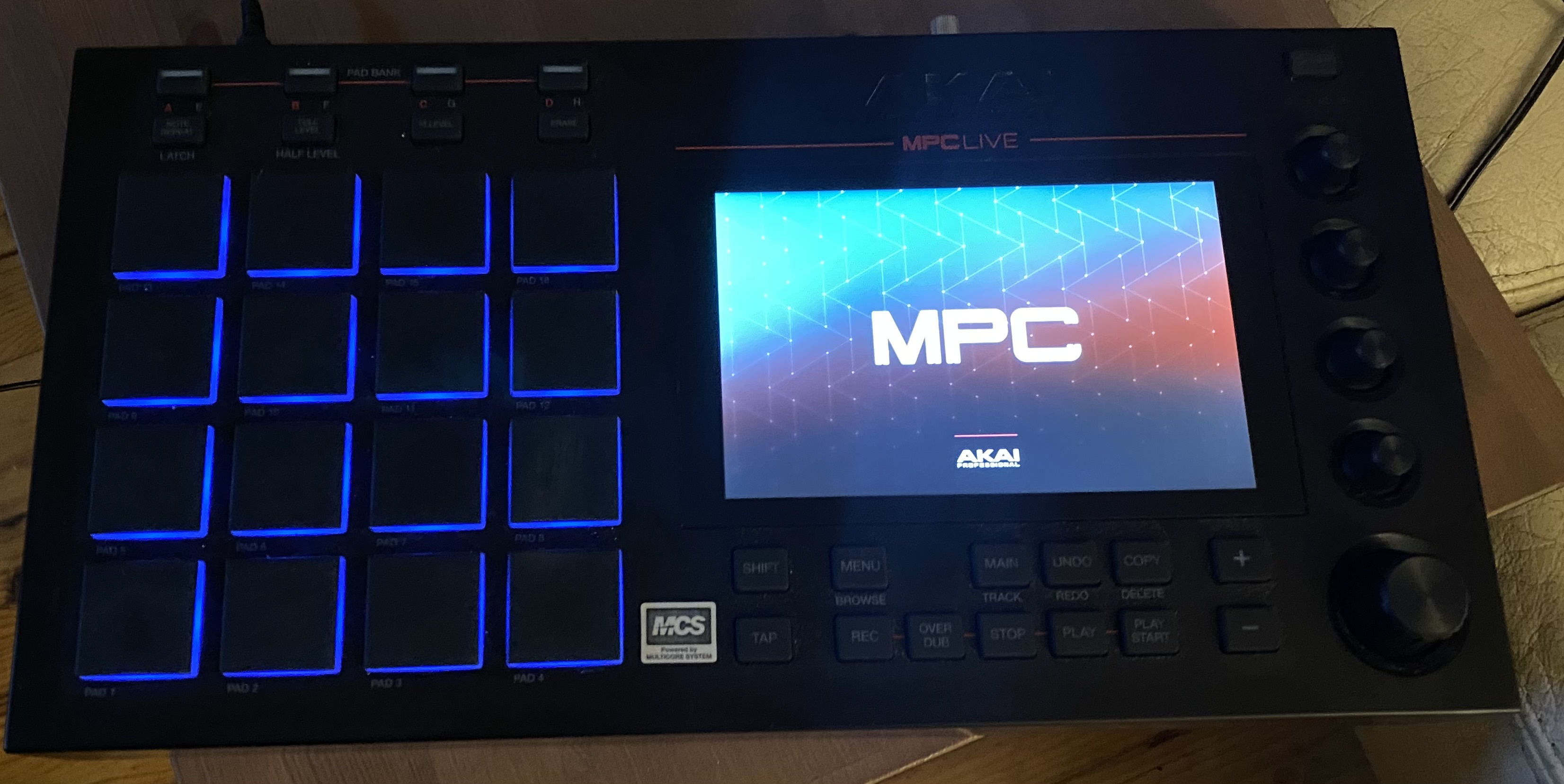 Vends MPC Live