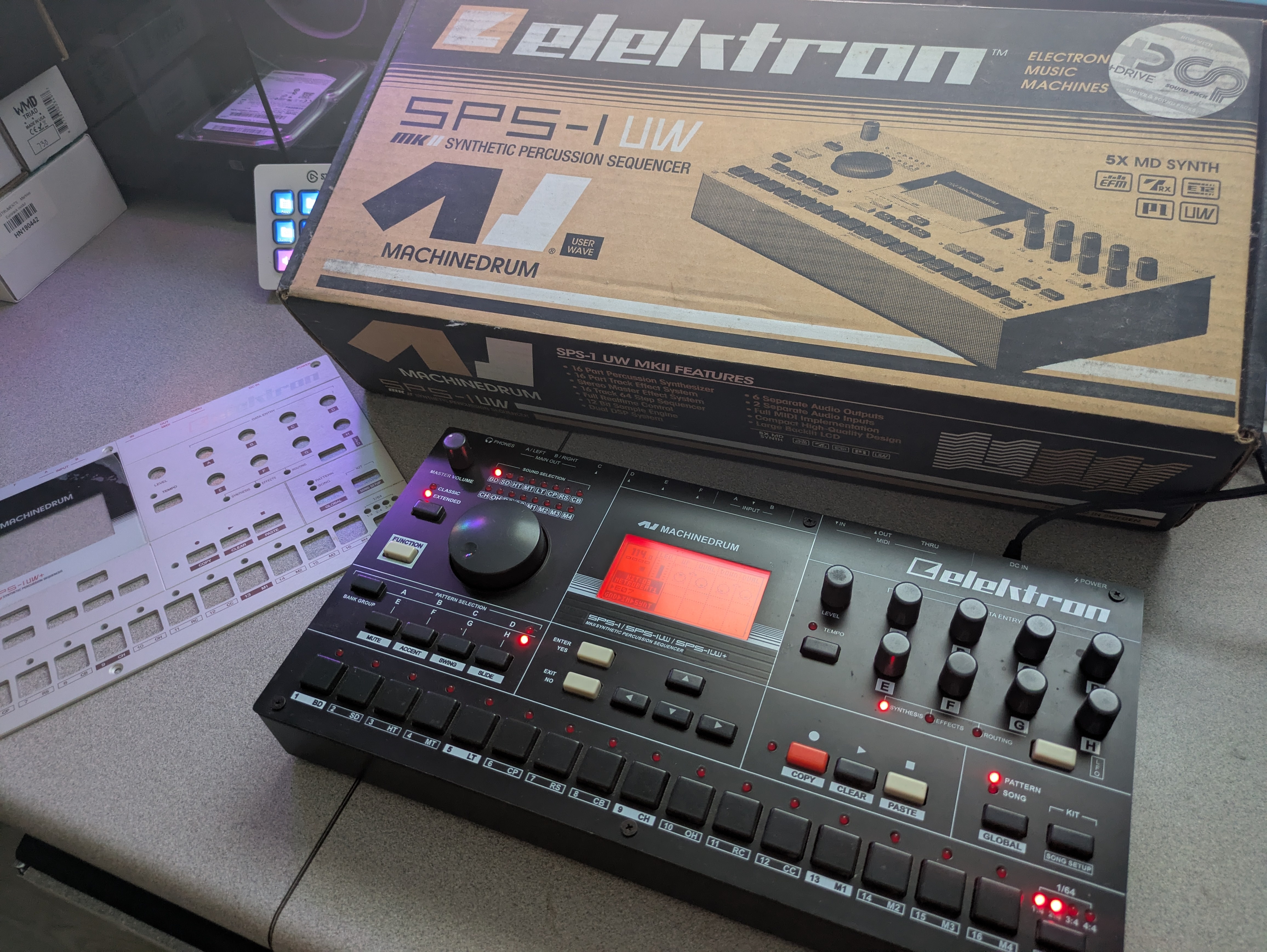 Vends Machinedrum UW+ MKII