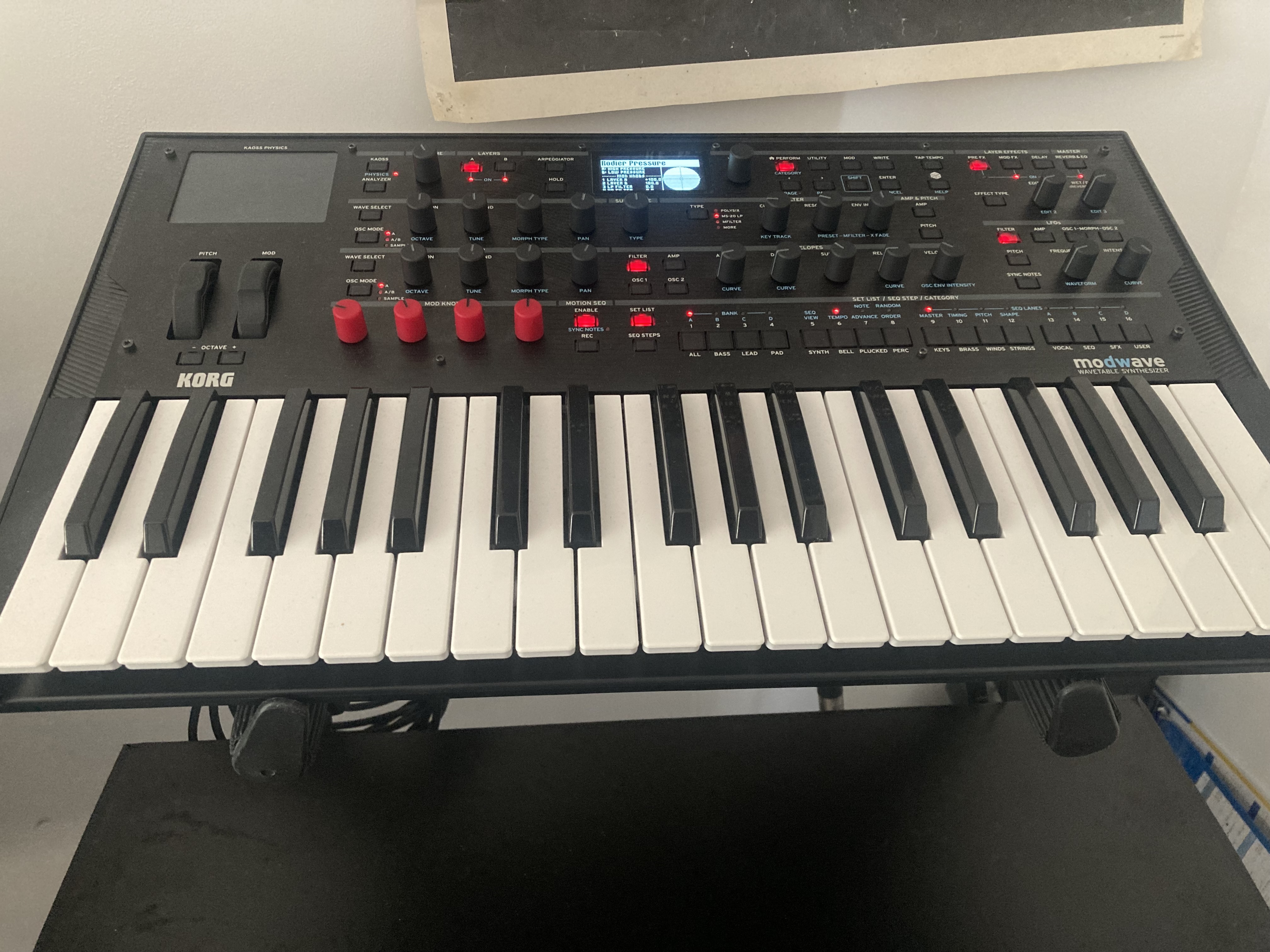 Vends Korg Modwave