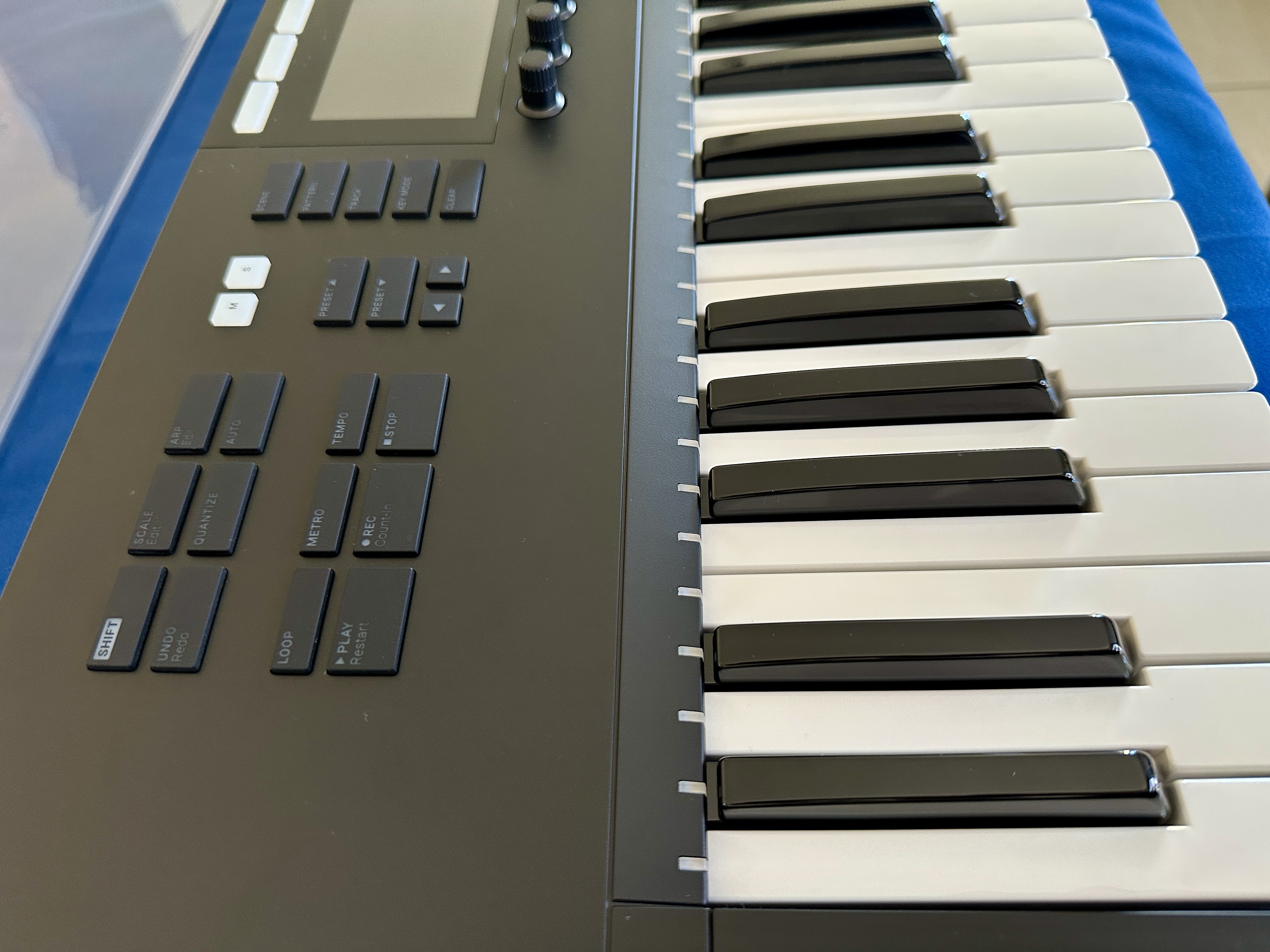 Native Instruments Komplete Kontrol S49 mk2 (5241)