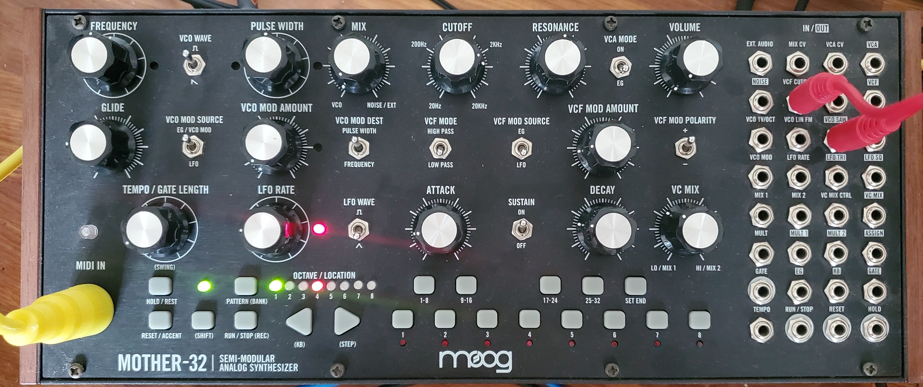 Moog mother 32