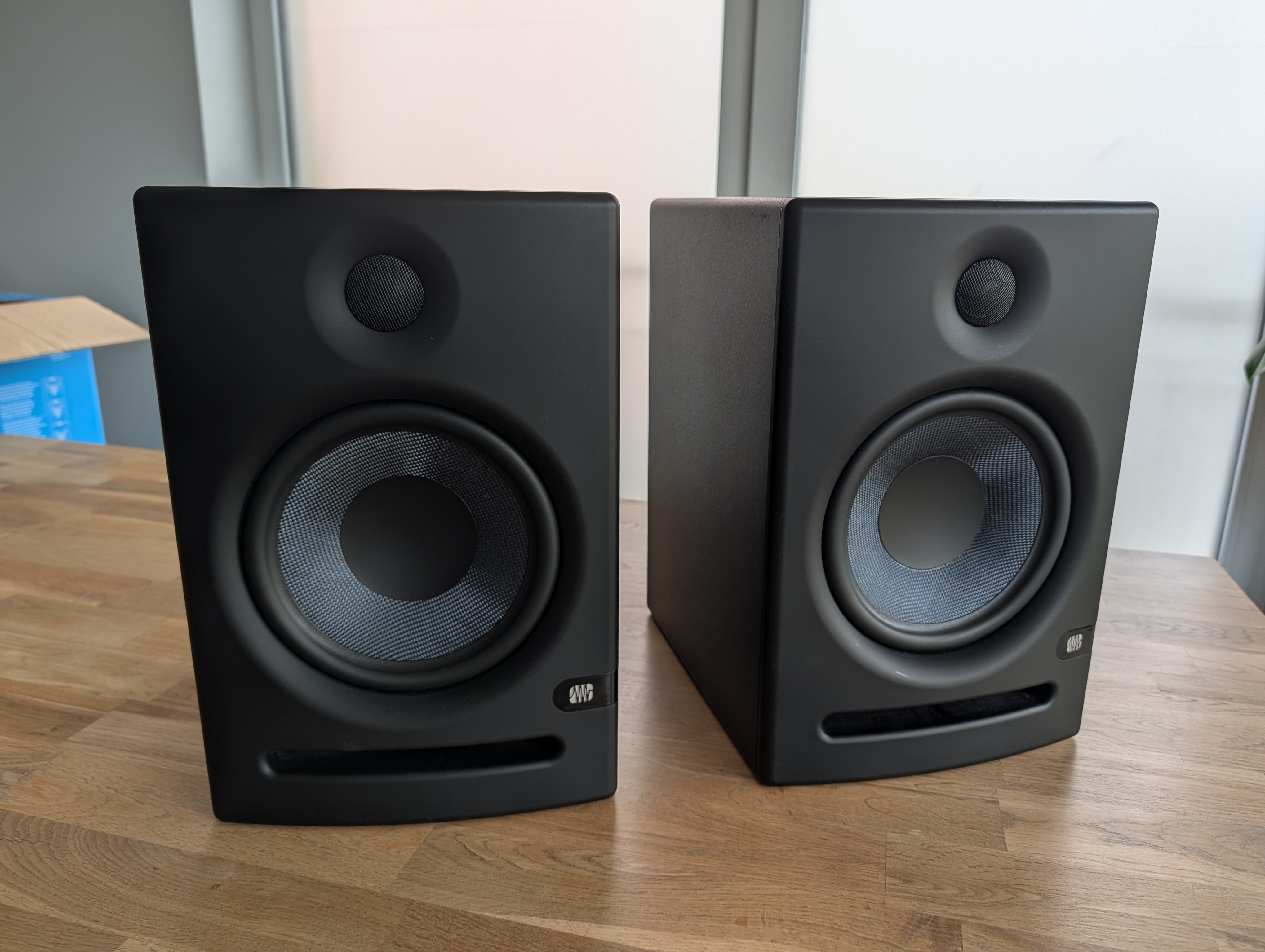 Presonus Eris E8