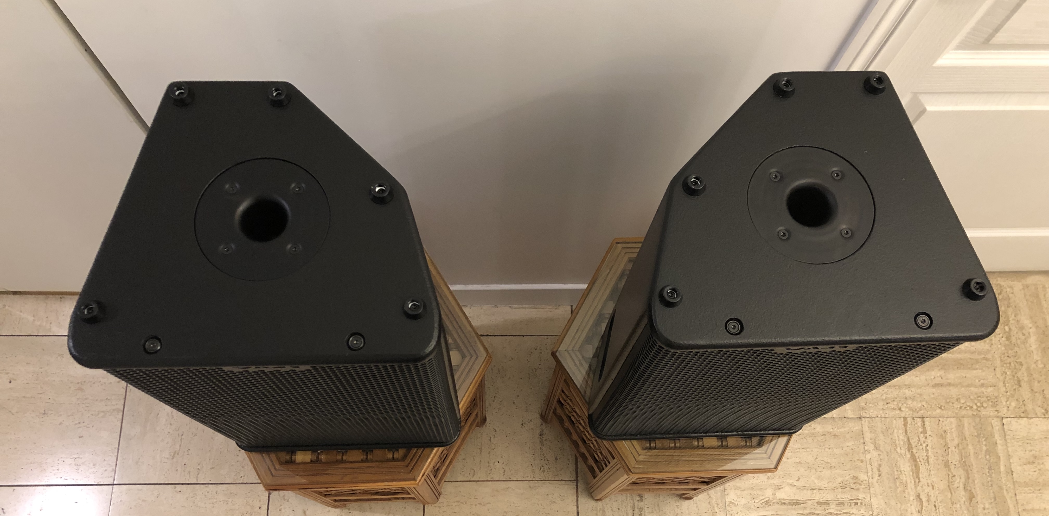 nexo-ps10-r2-6041070