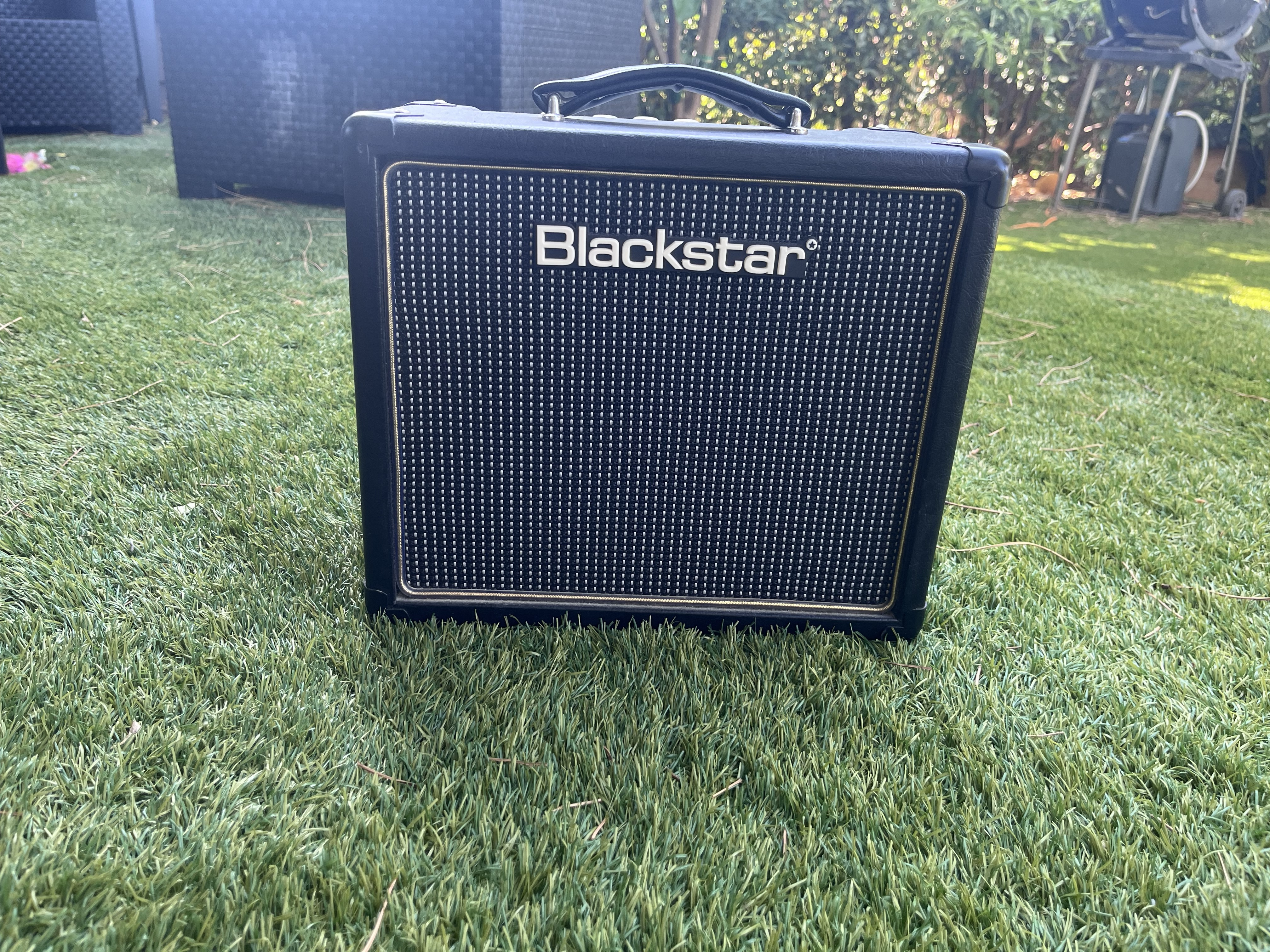 Blackstar Ht1R avec HP CELESTION eight 15