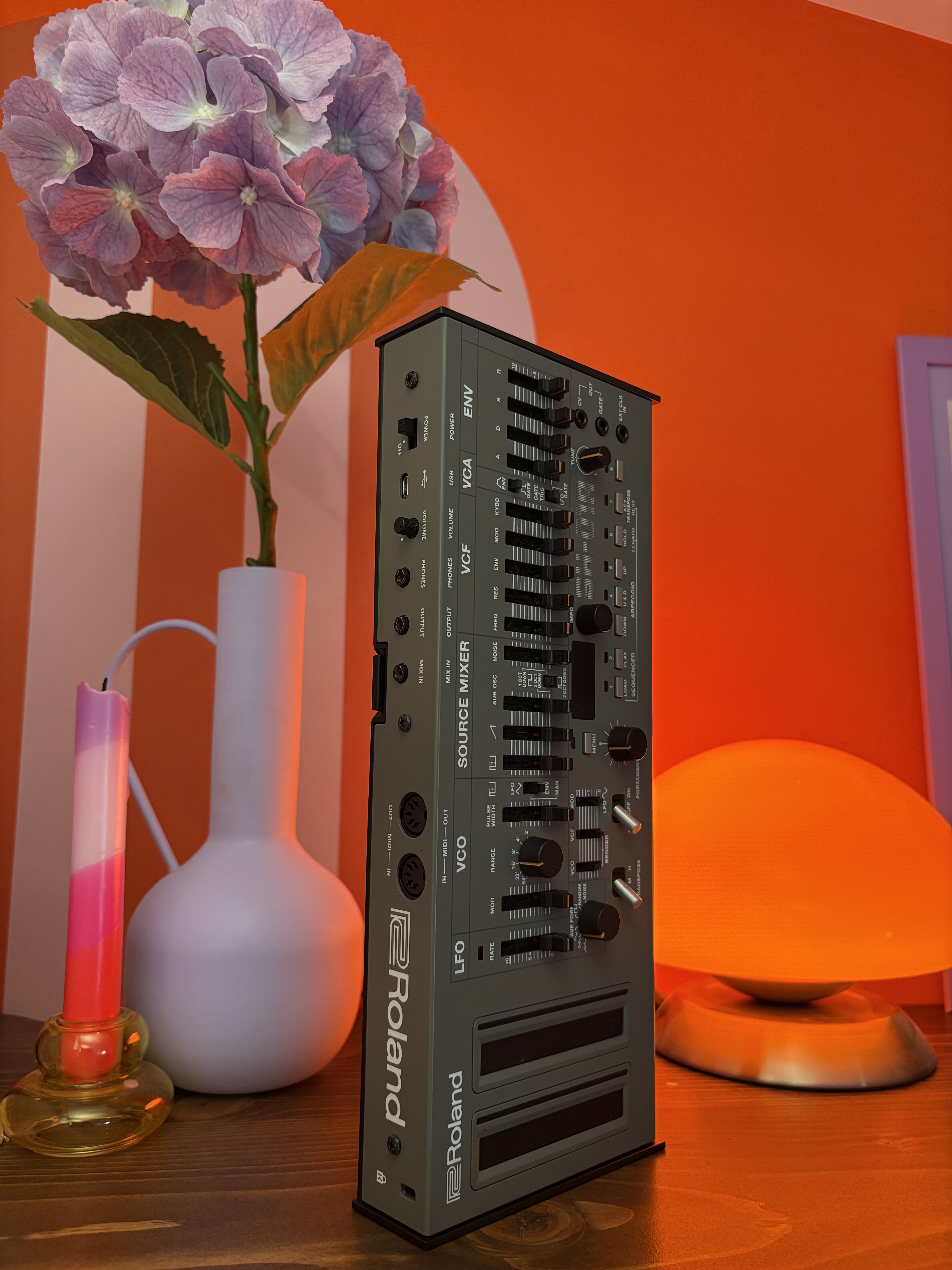 Roland SH-01A (48615)