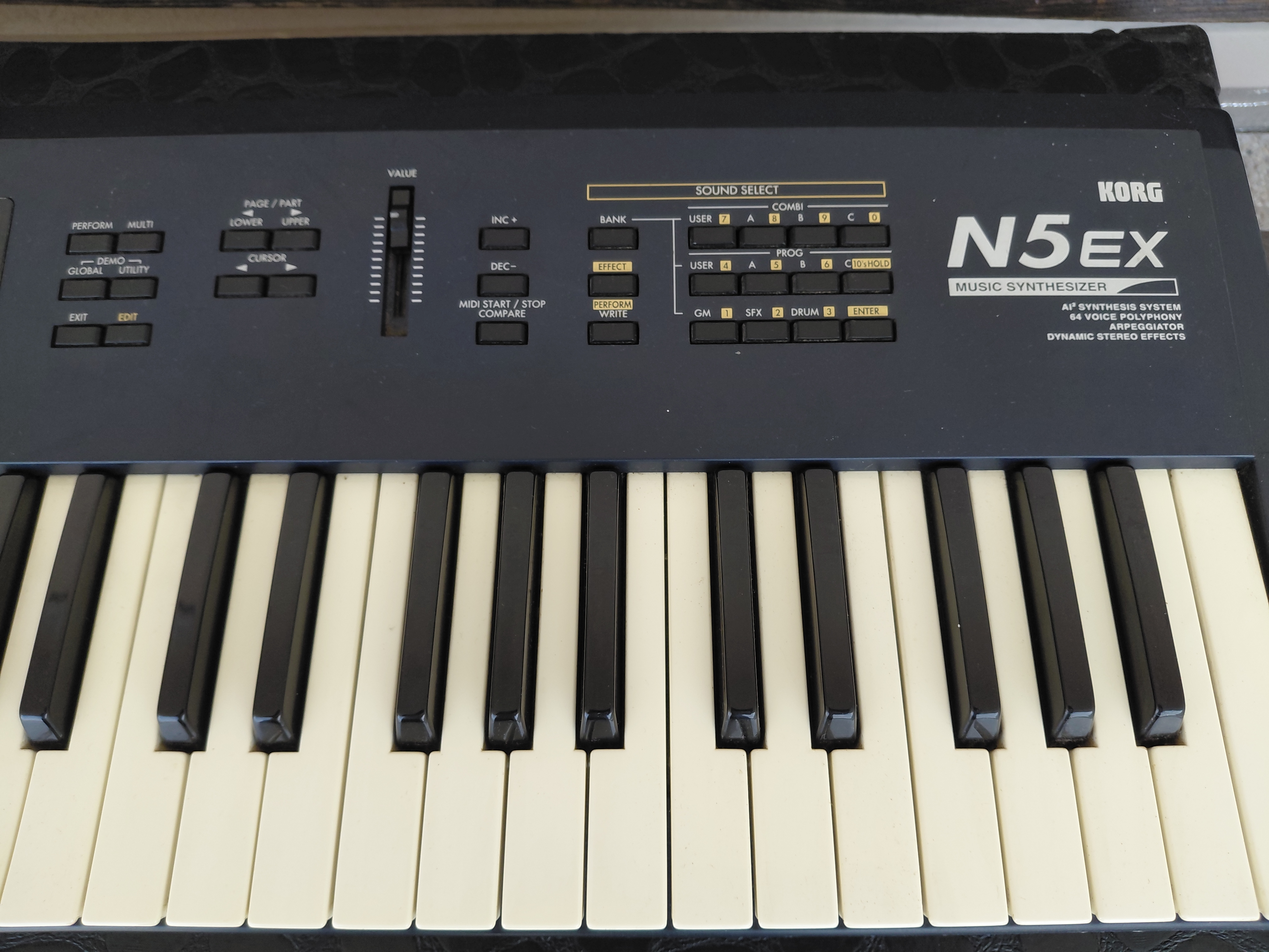 Korg N5 Ex (1327)