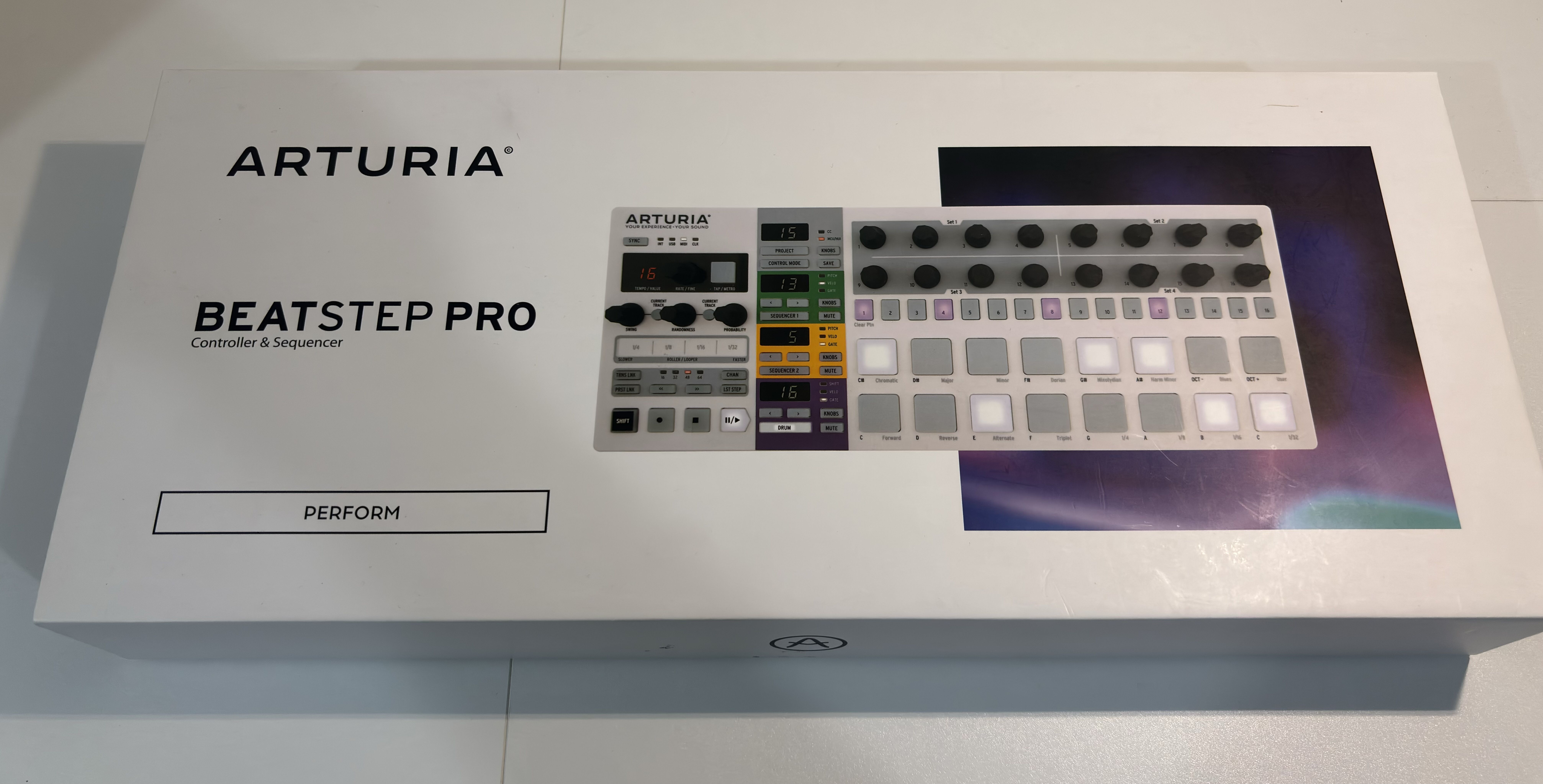 Arturia BeatStep Pro (85678)