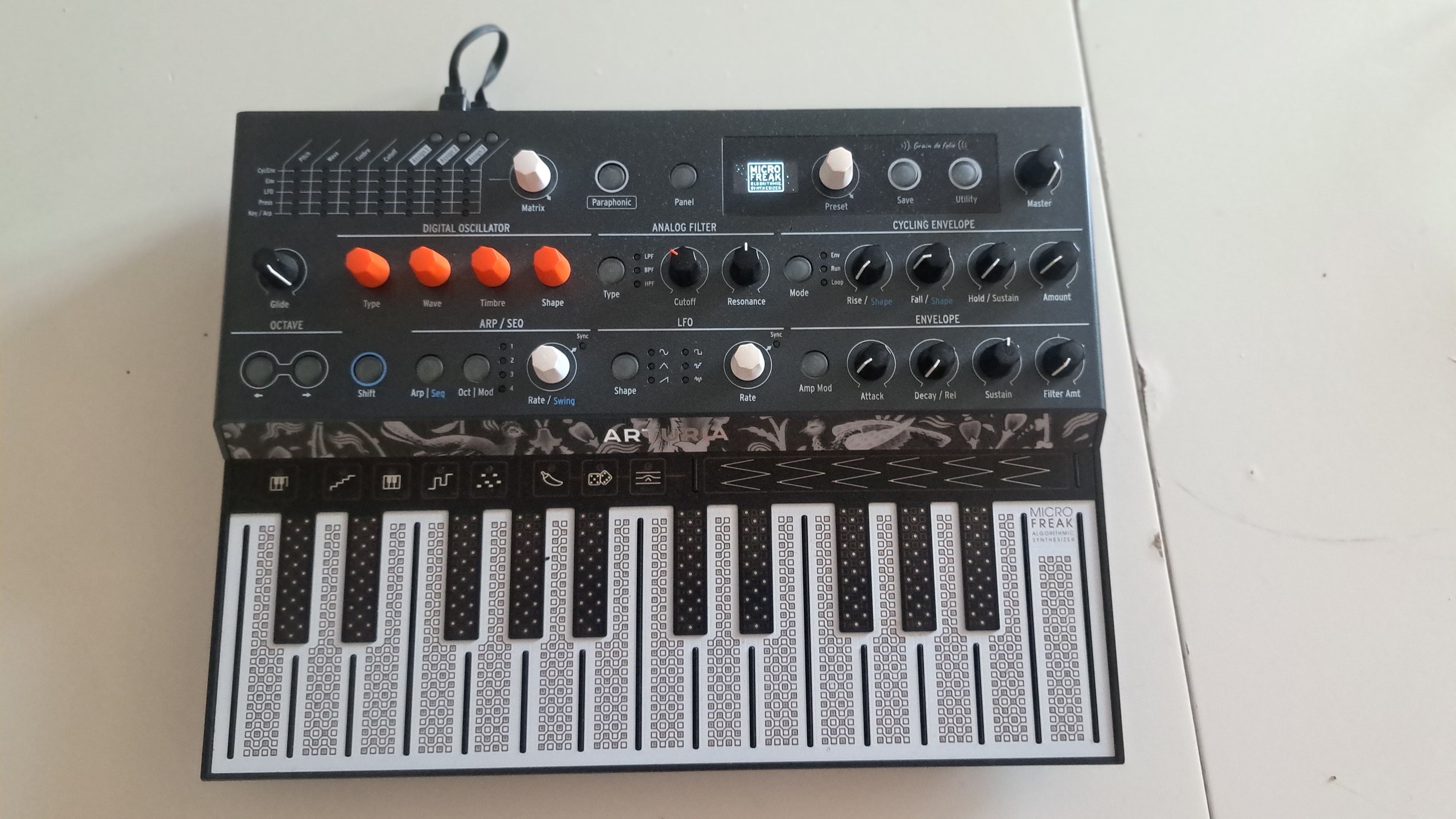 Arturia MicroFreak (33185)
