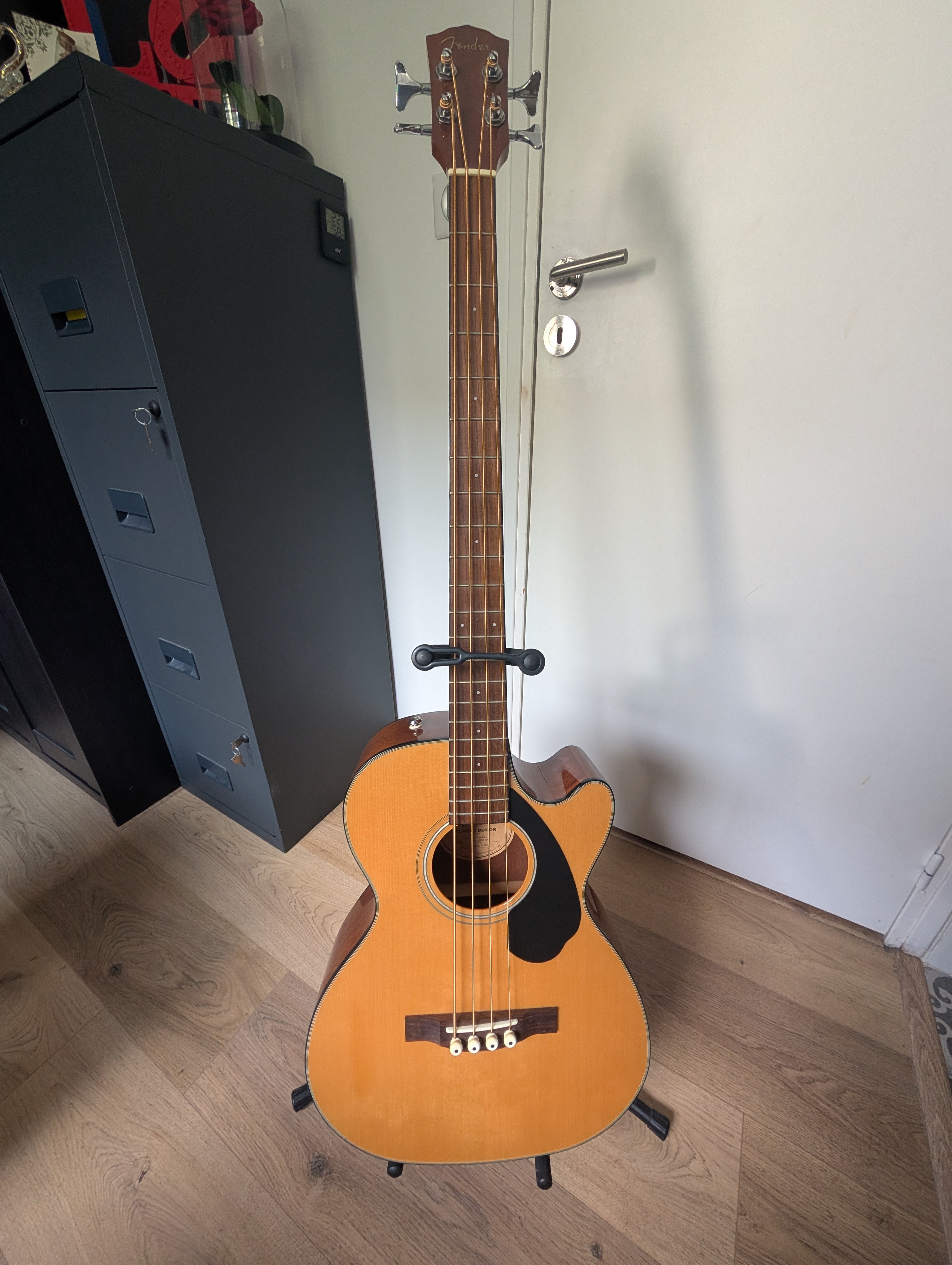 Fender CB-60SCE – Basse acoustique électro-acoustique – Natural