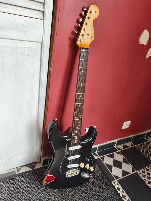 Stratocaster Light relic Rockinger goldo 