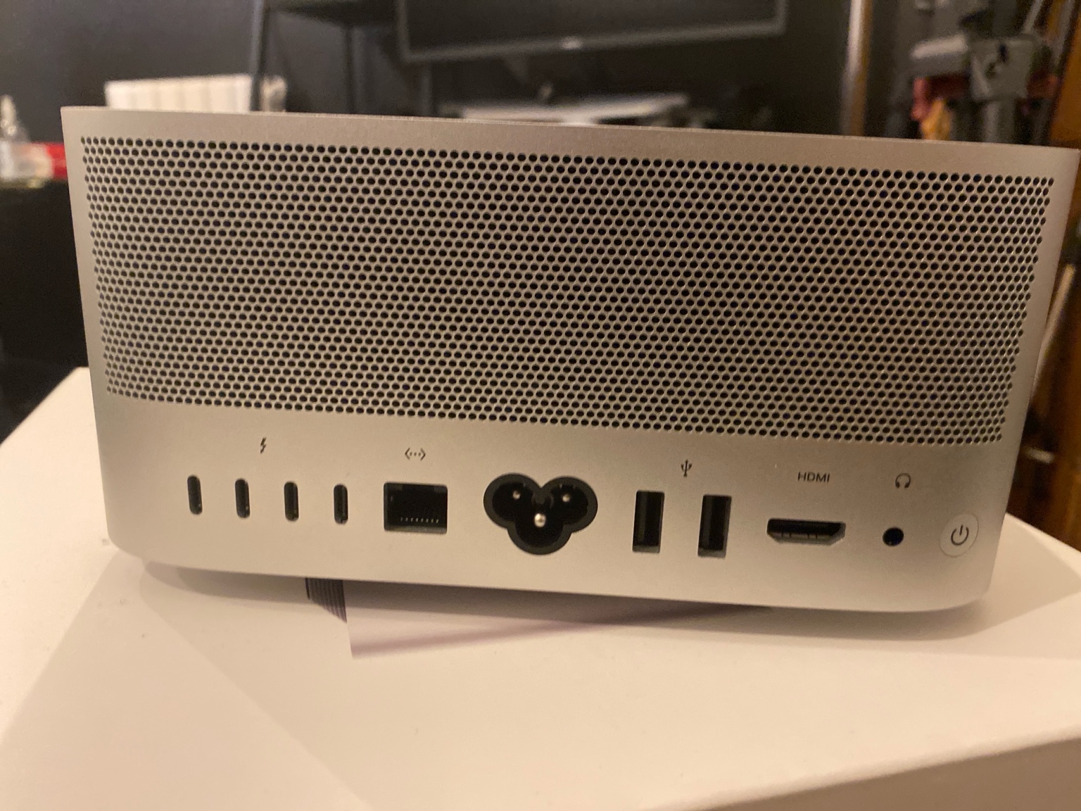 Lot 26 Apple Mac Studio M1 Ultra