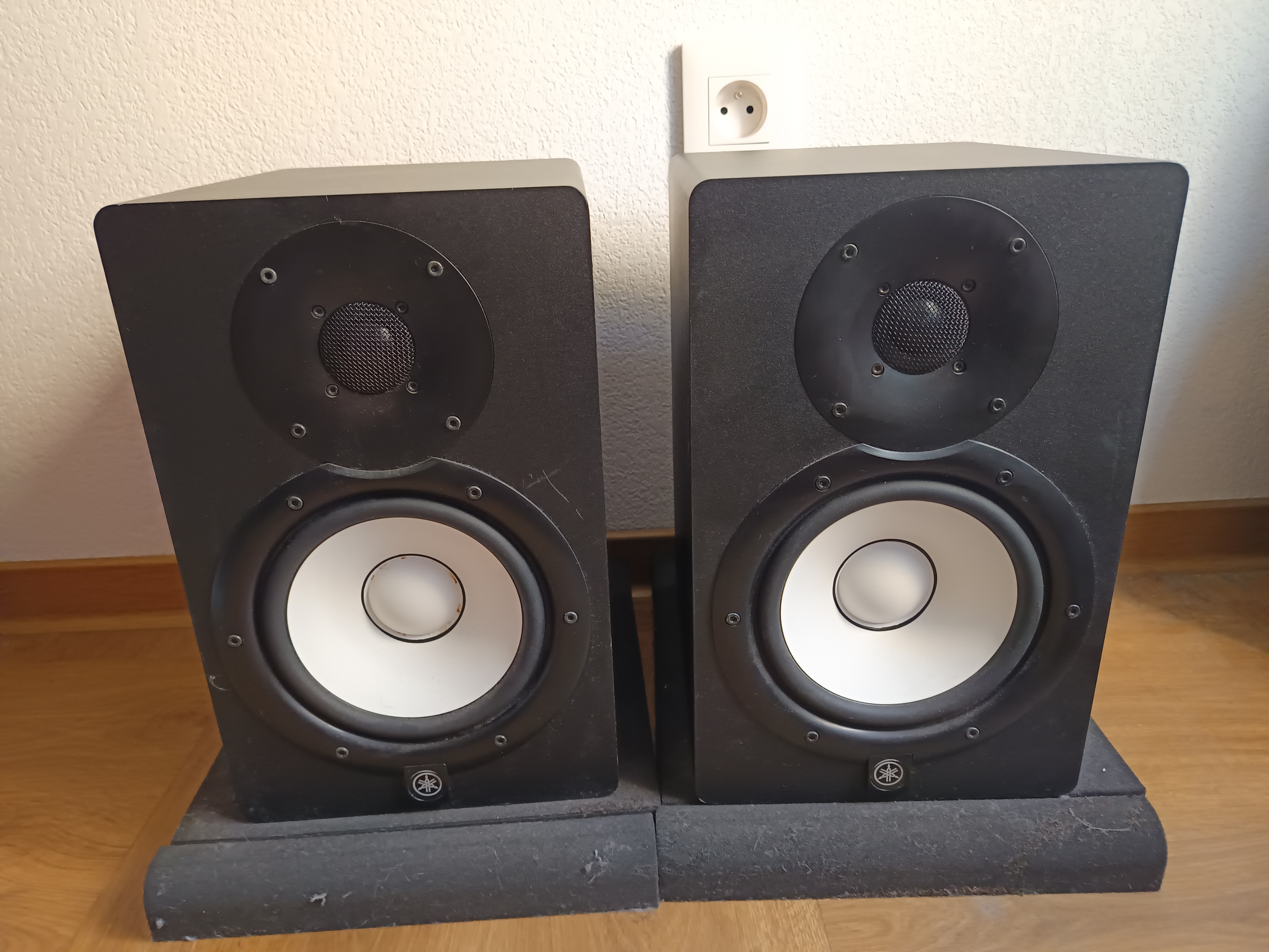 Enceintes monitoring Yamaha HS8