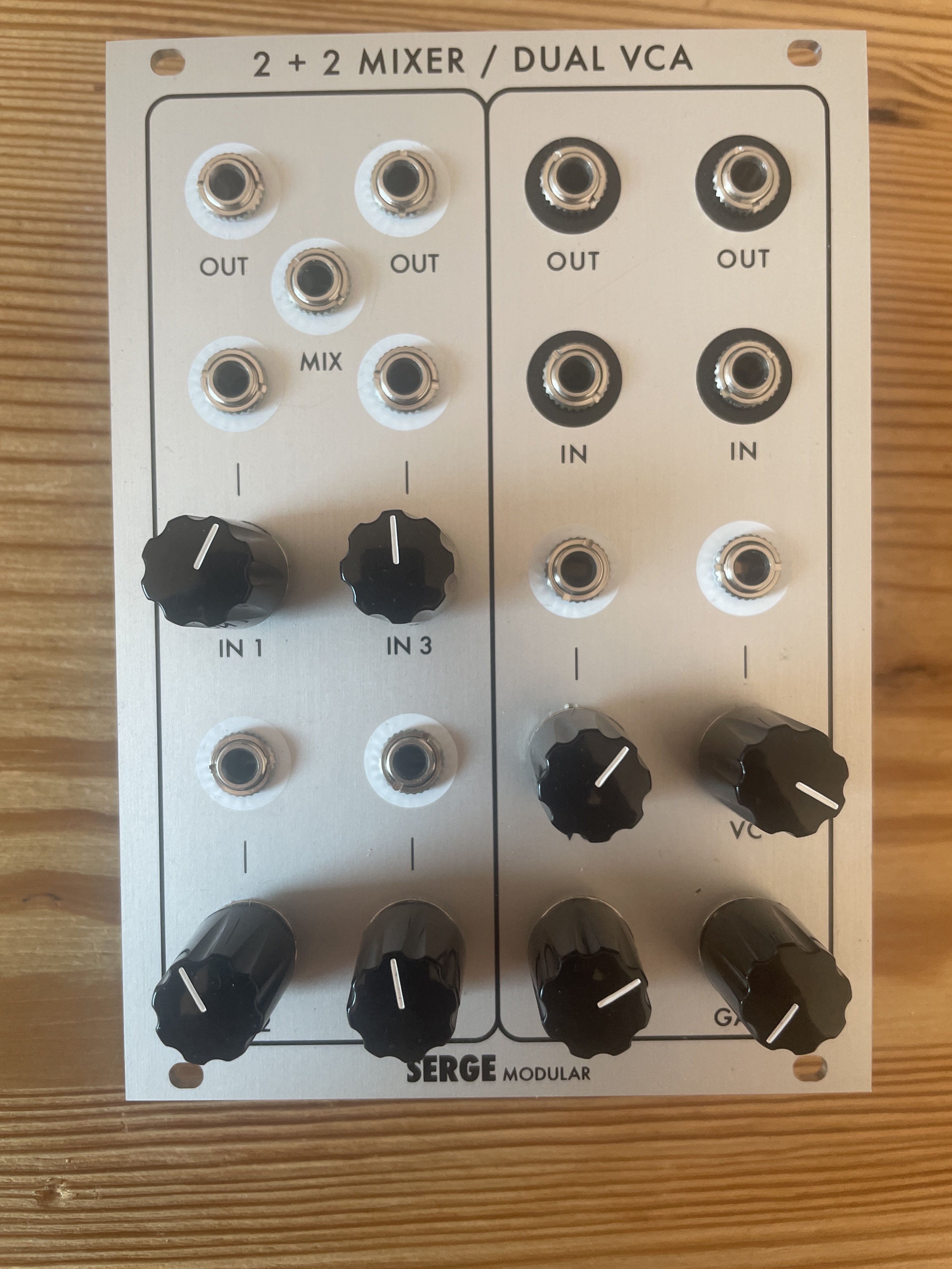 2+2 Mixer Random Source 