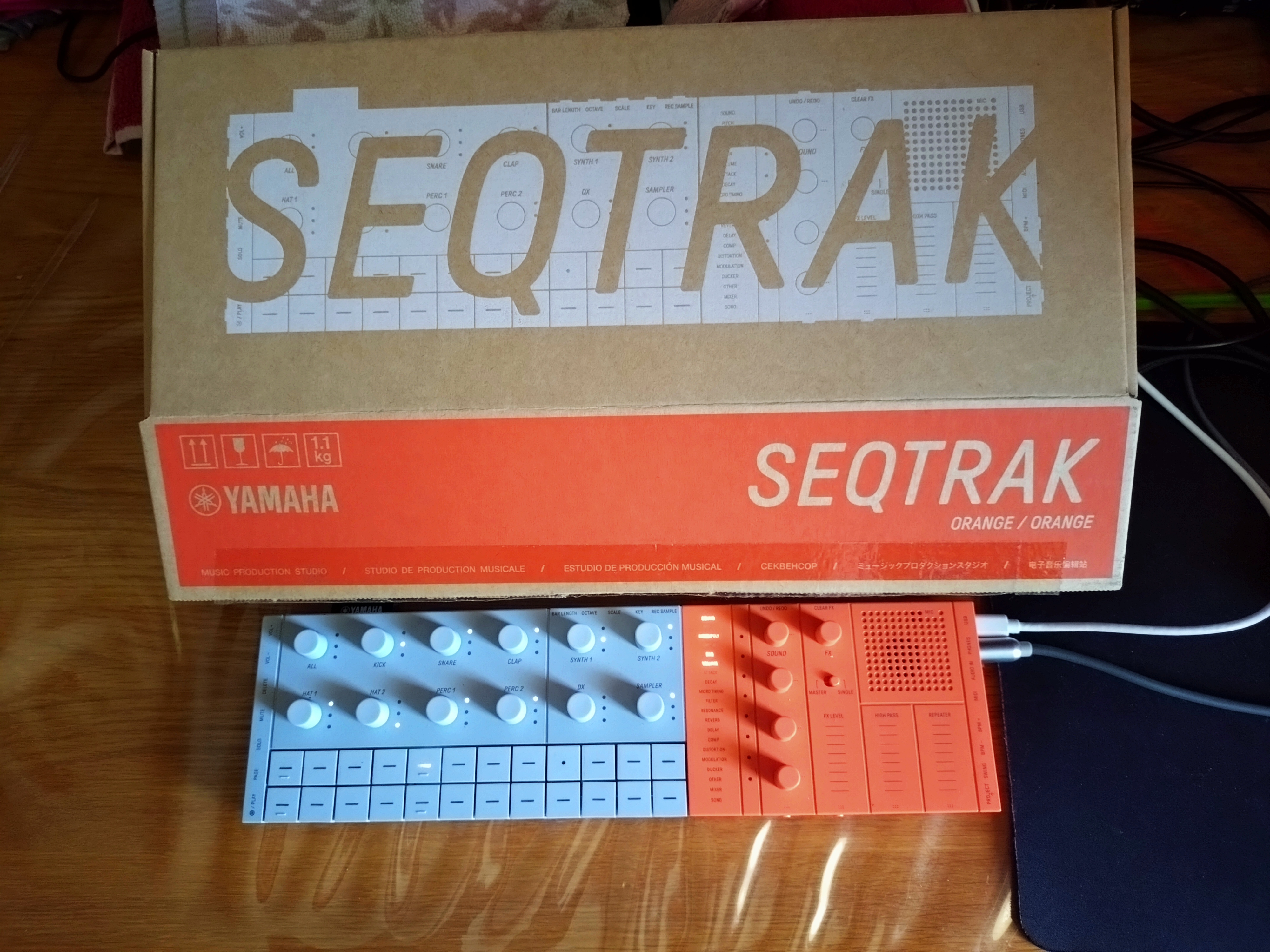 Vends Yamaha SEQTRAK orange