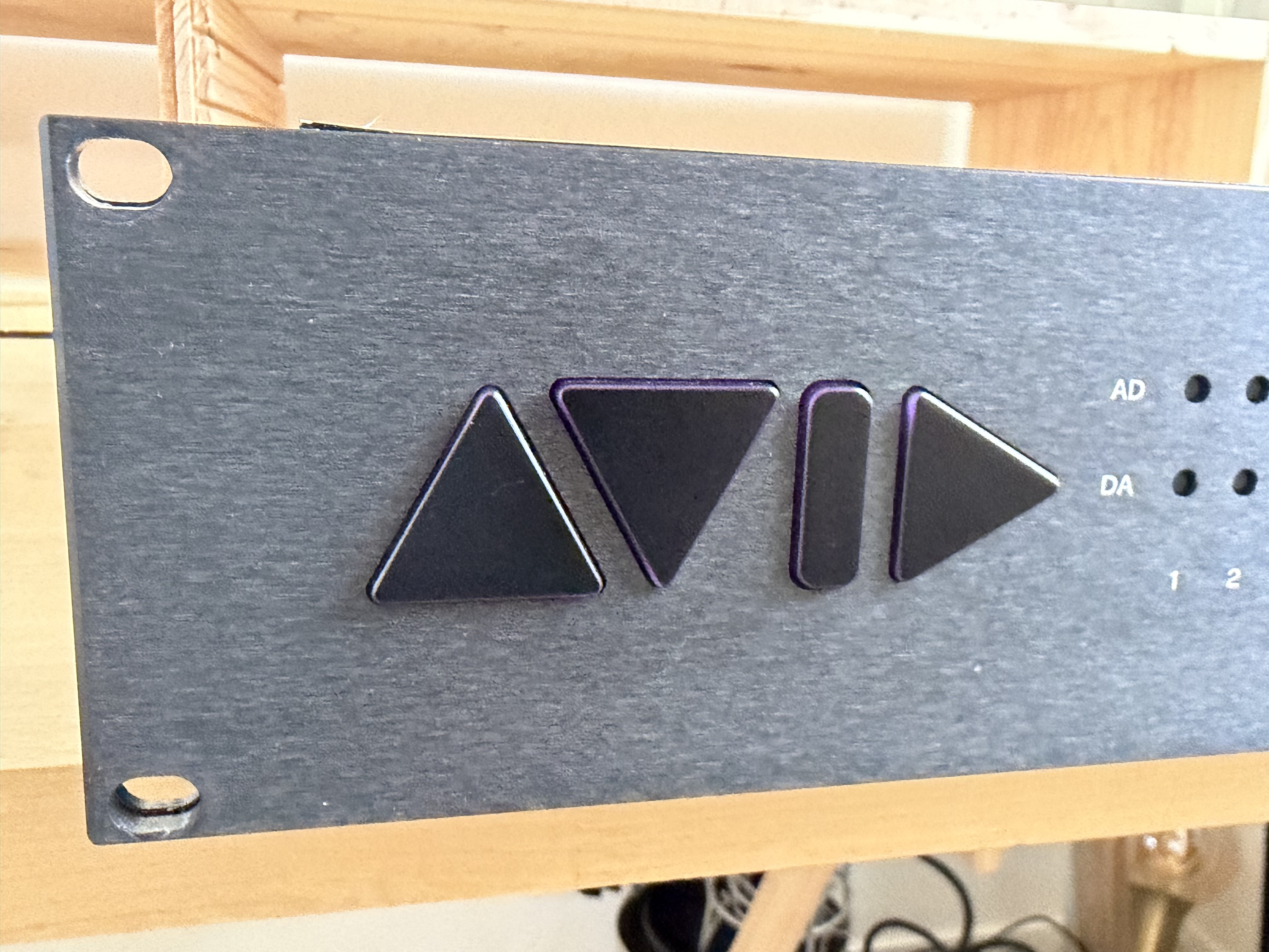 Avid Pro Tools © MTRX - équipée Pro Tools ultimate + adda + hdnative + câbles & licences (digilink I/O & Protools)
