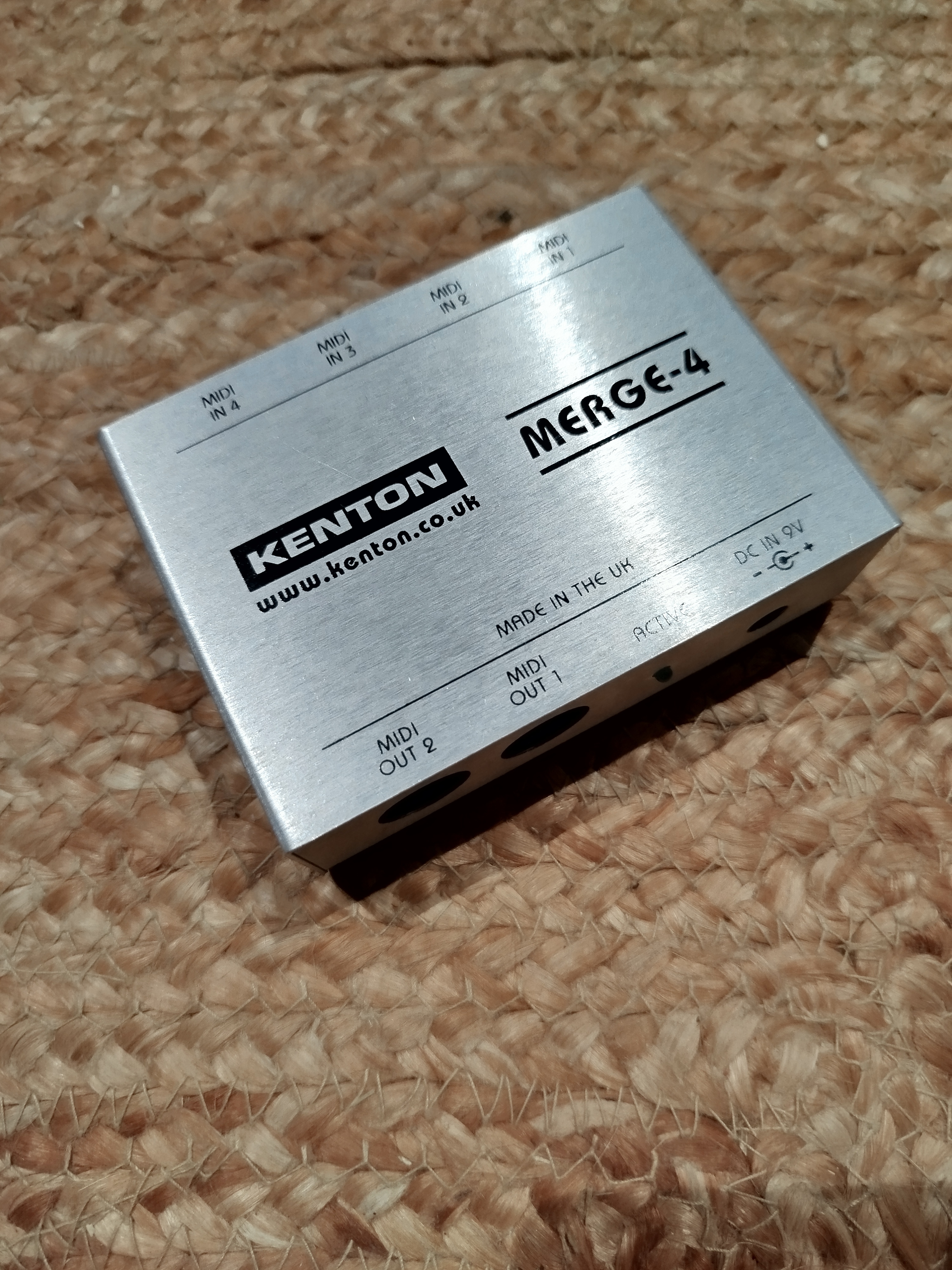 Kenton Merge 4 (42702)
