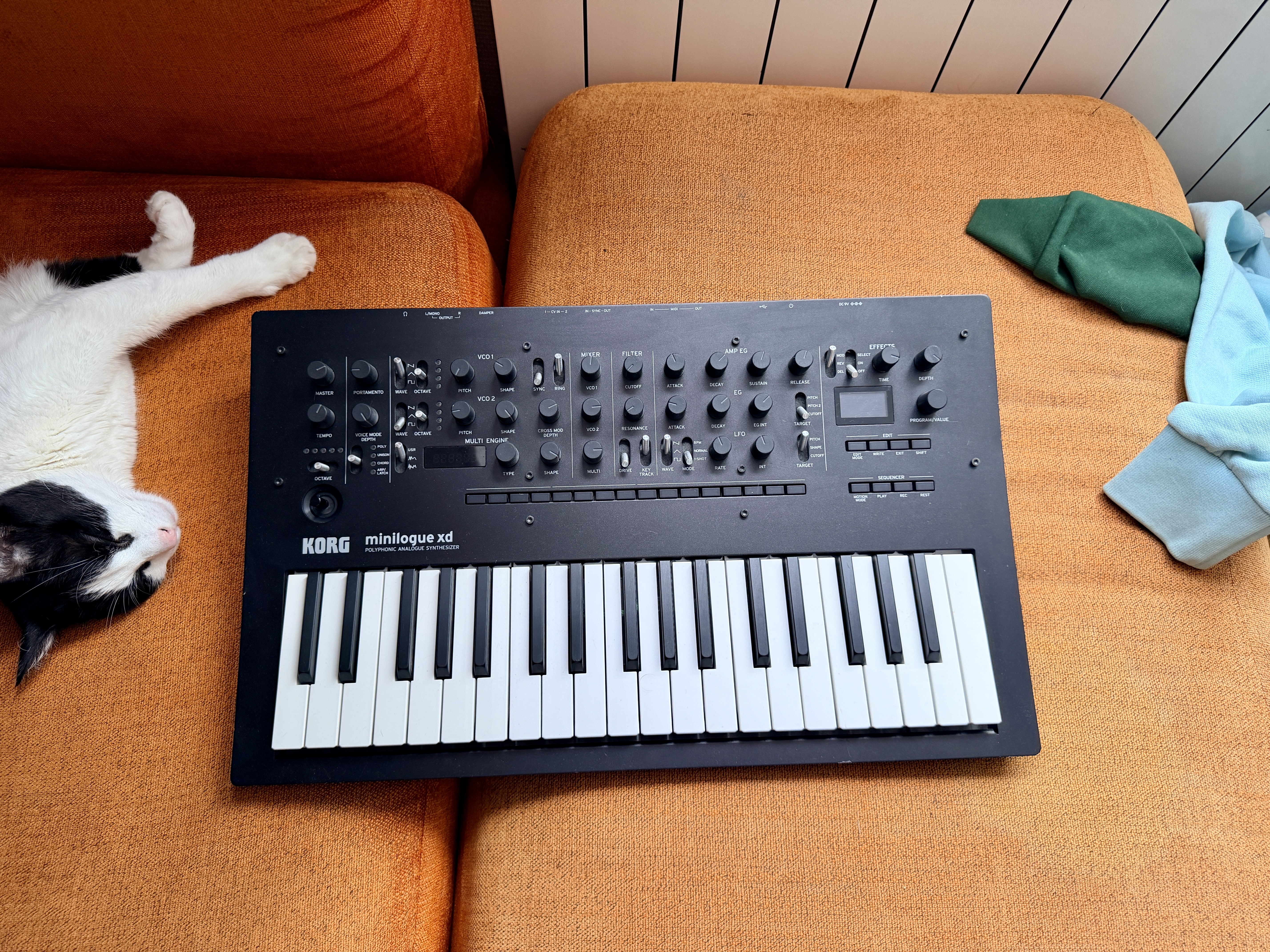 Minilogue XD black