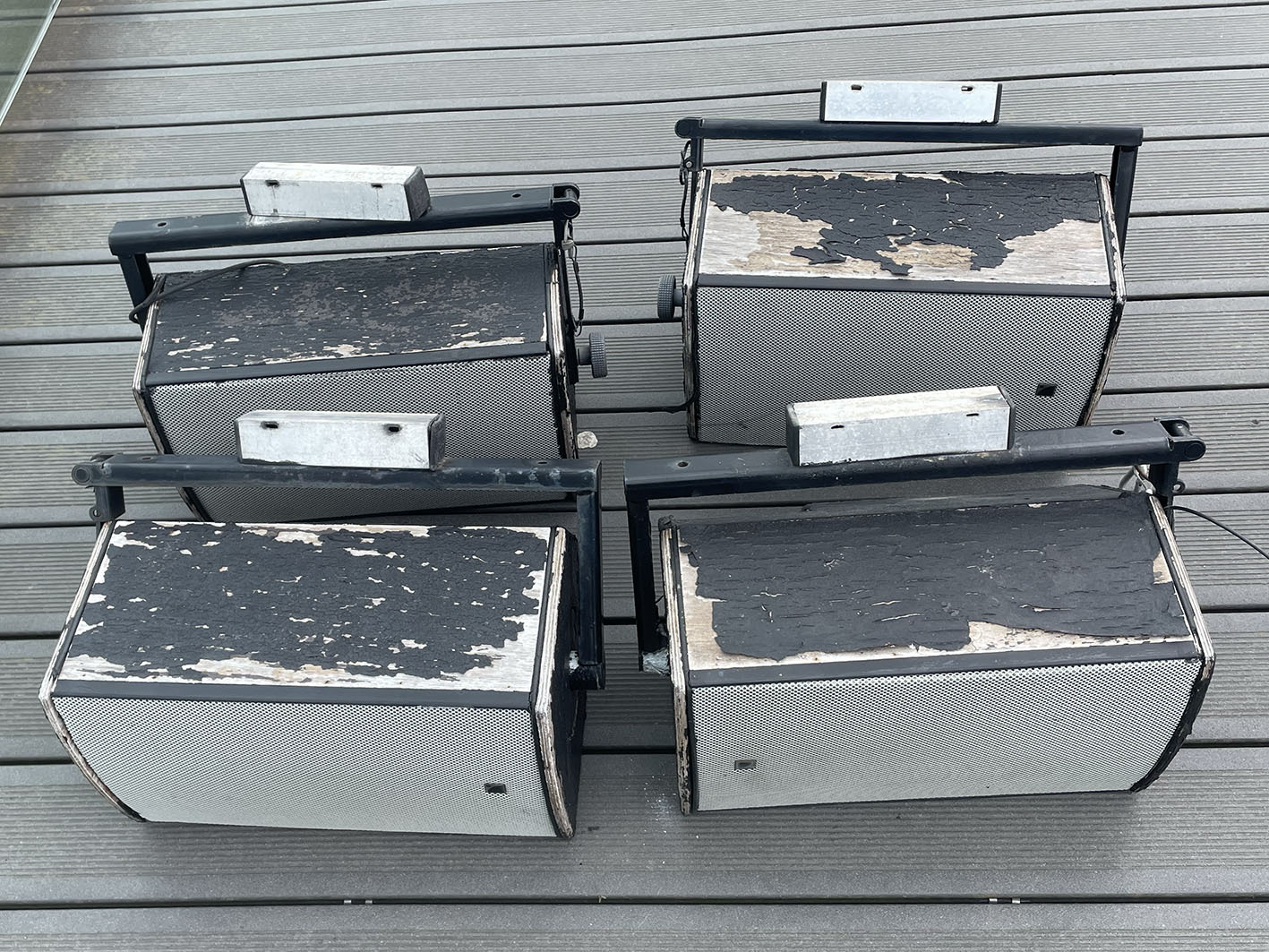 L-Acoustics – 8 × X8 + LA4X + 3 Flight Cases – Lot professionnel