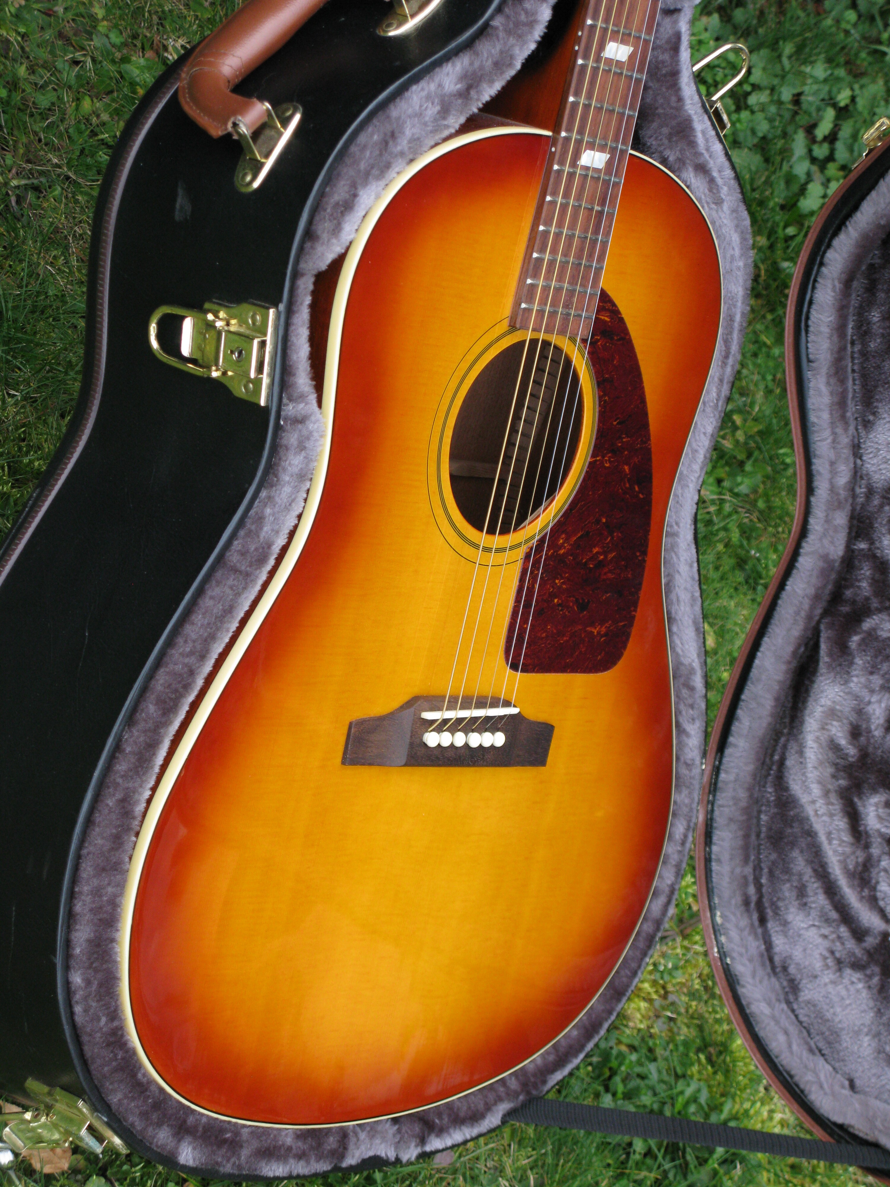 Epiphone FT-79 Texan (53100)