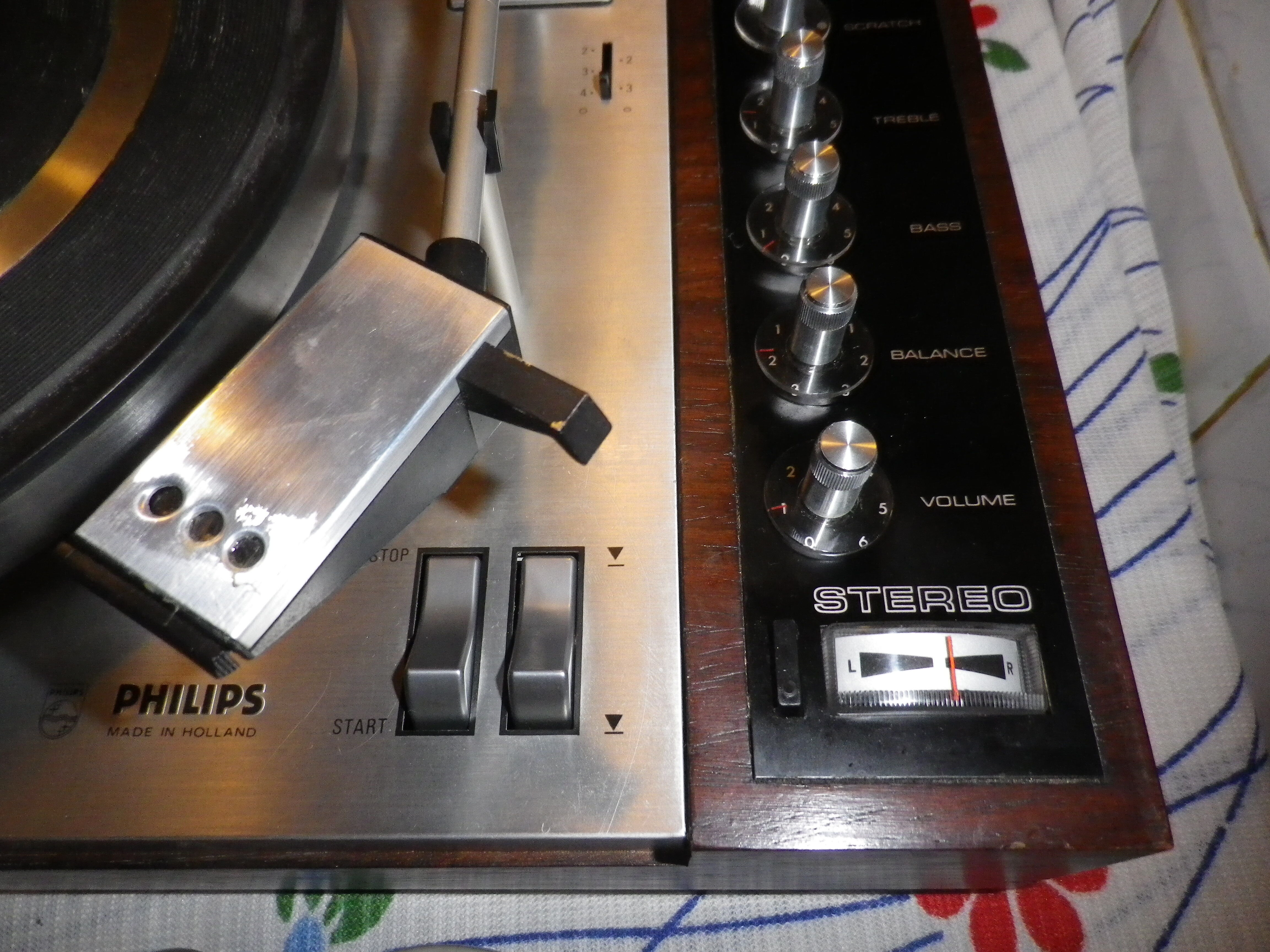 TOURNEDISQUEPHILIPS808 (3)