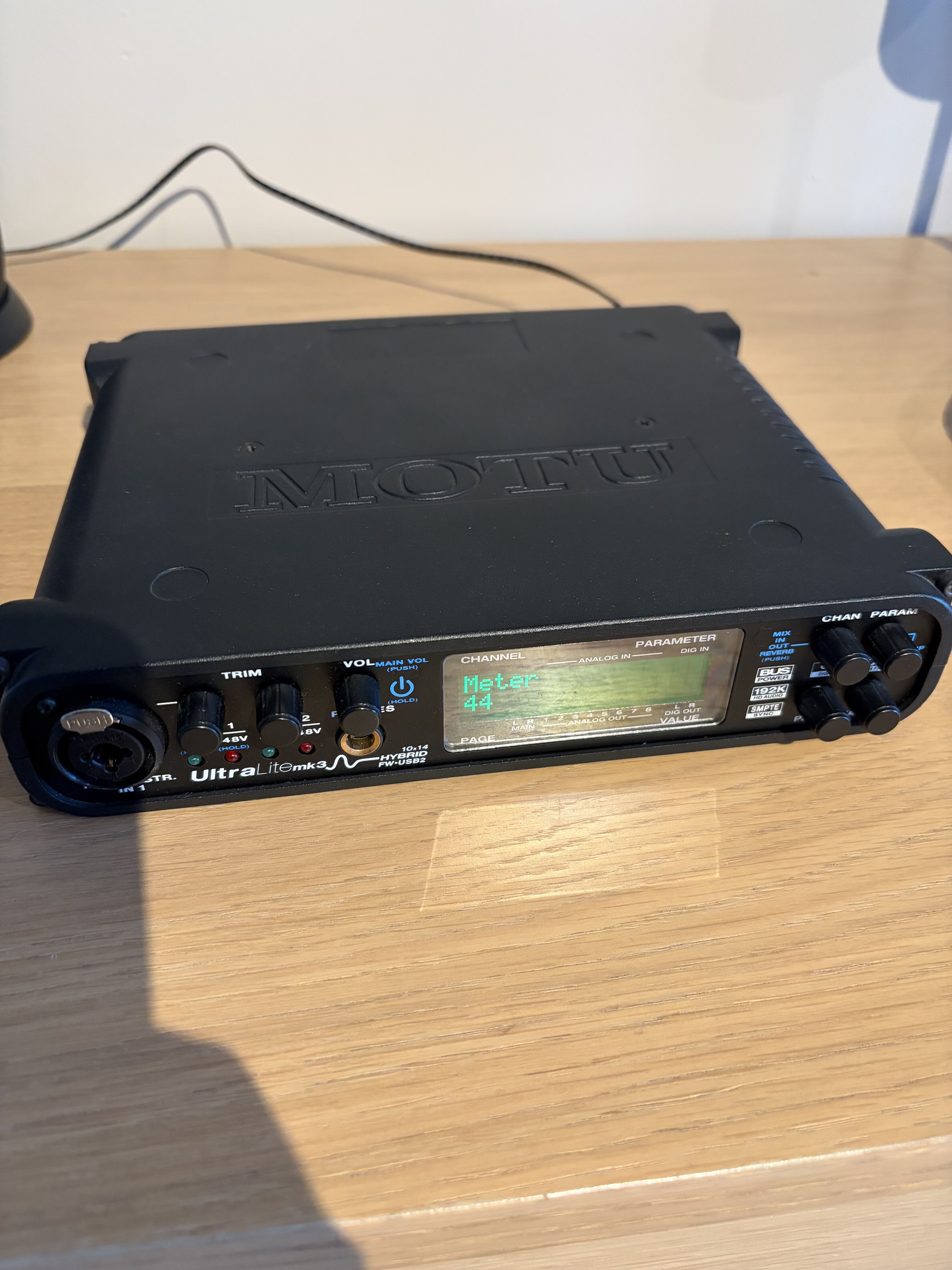 Motu Ultralite MK3 Hybrid (USB/Firewire)