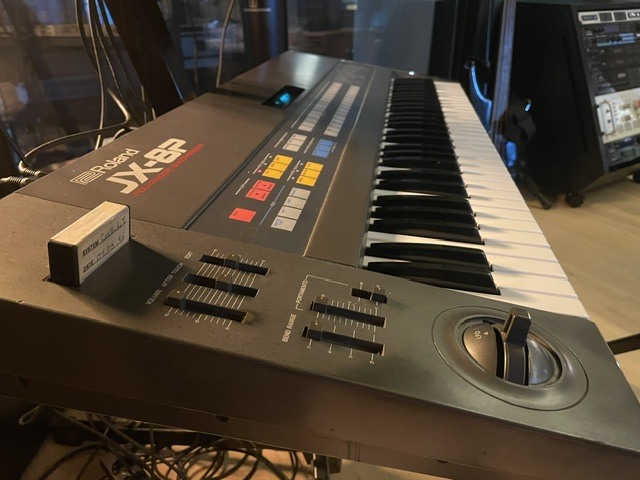 Roland JX8P-8