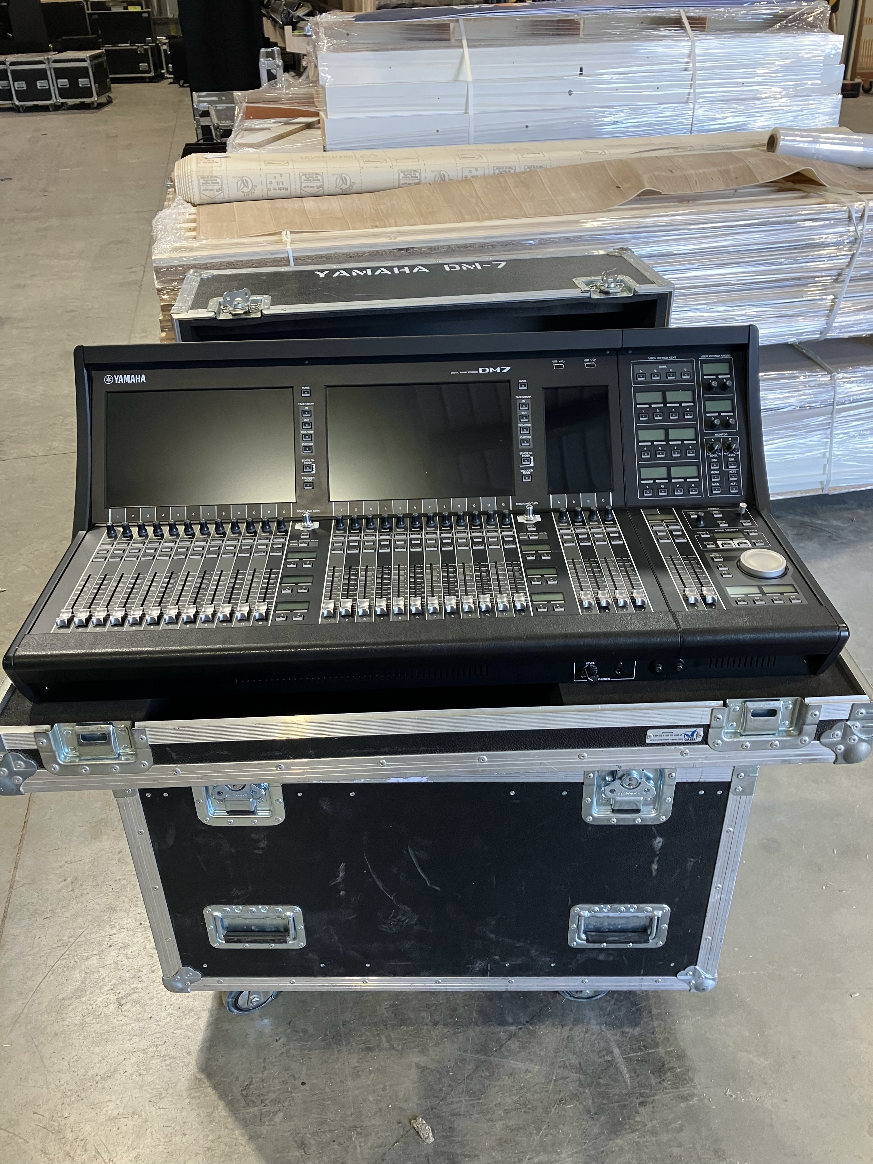 Dm7 plus extension en flight case 