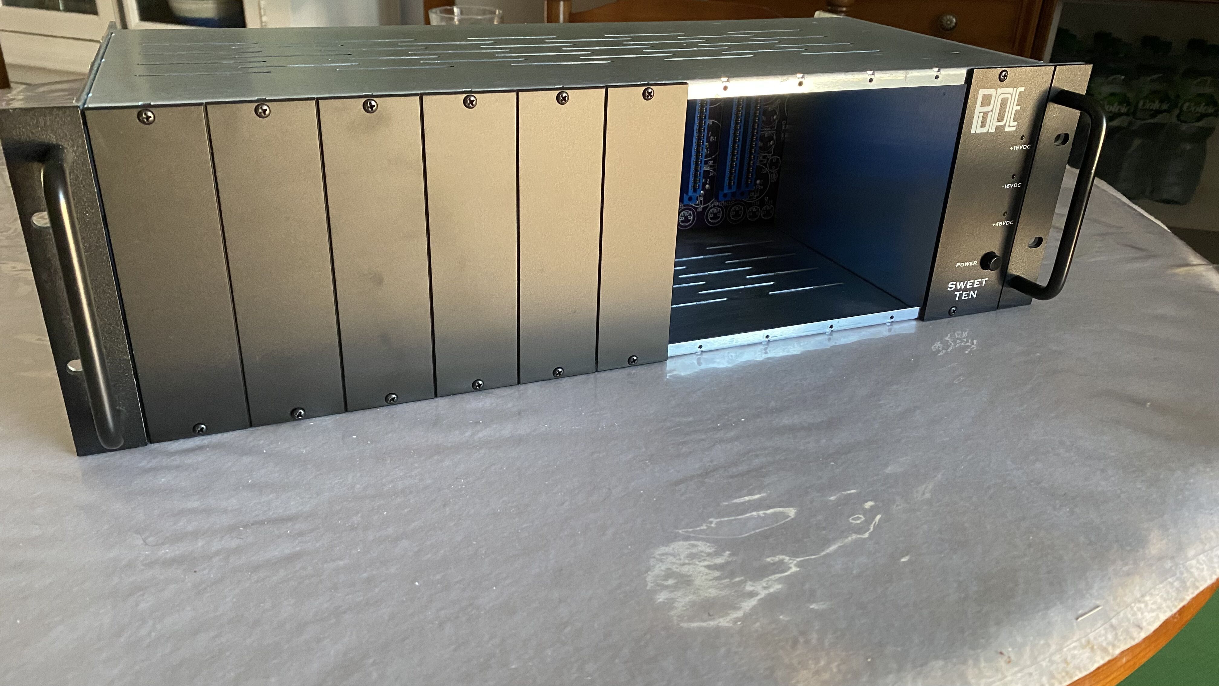 Vends Purple Audio Sweet Ten - Rack 500 series 10 slots