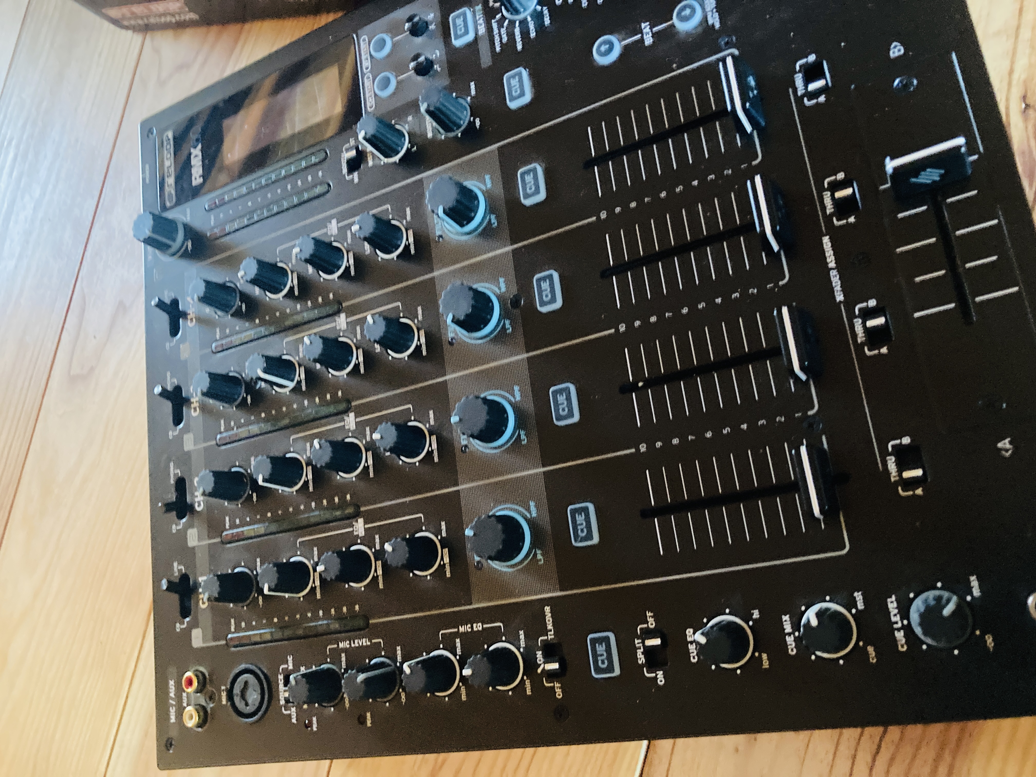 Reloop RMX-60 Digital (40807)