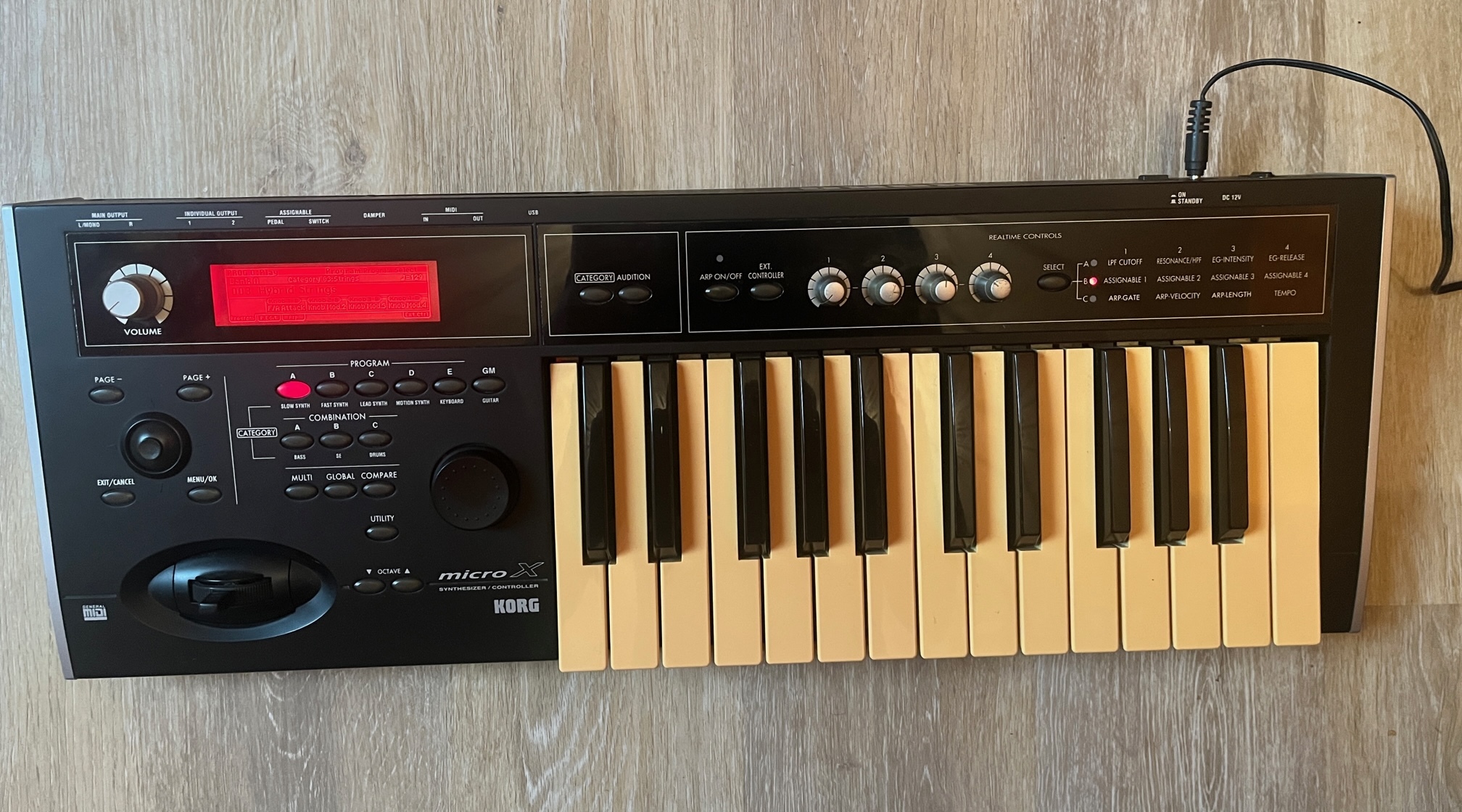 Synthétiseur Korg micro X