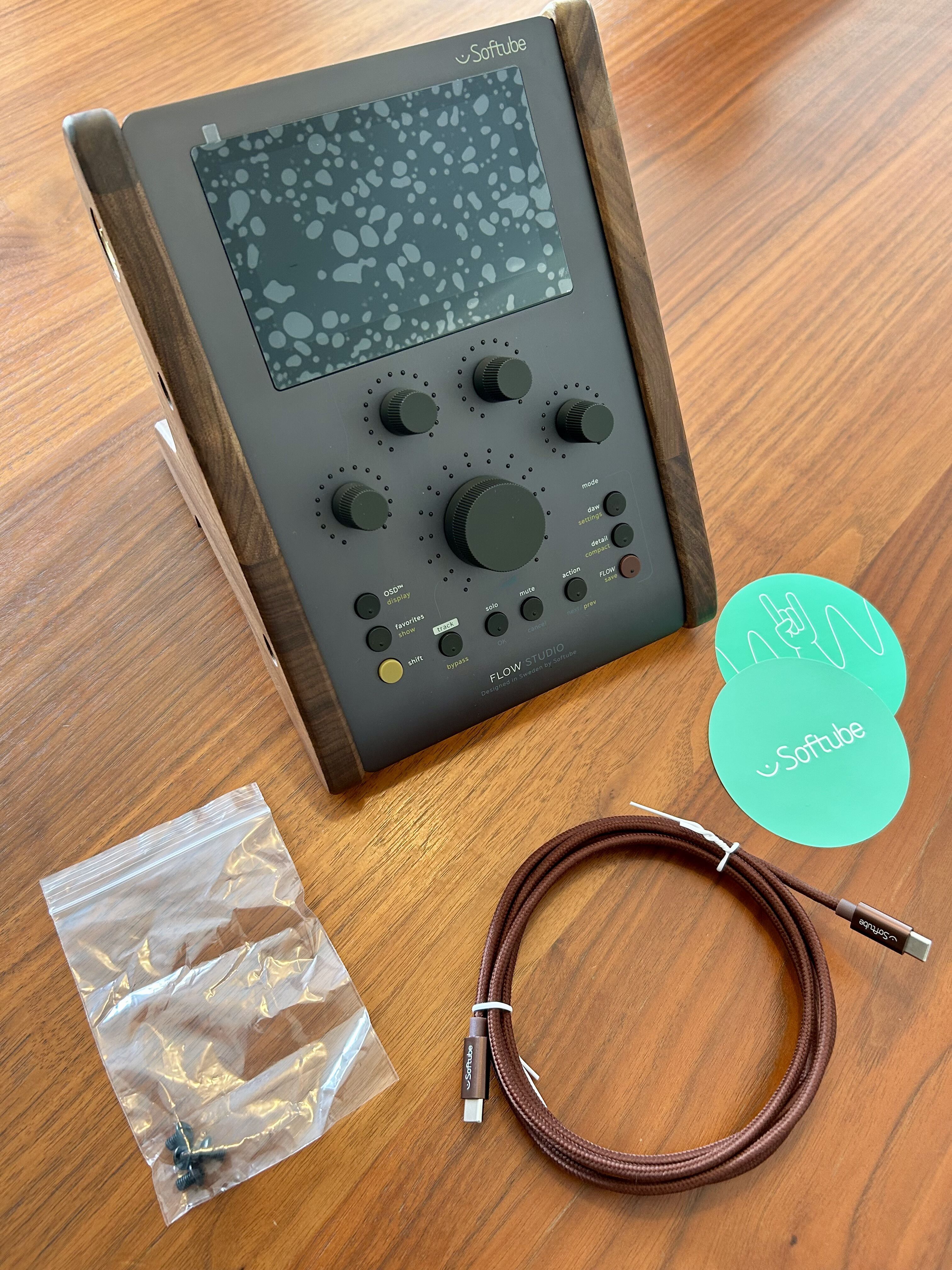 Softube Flow Studio (48500)