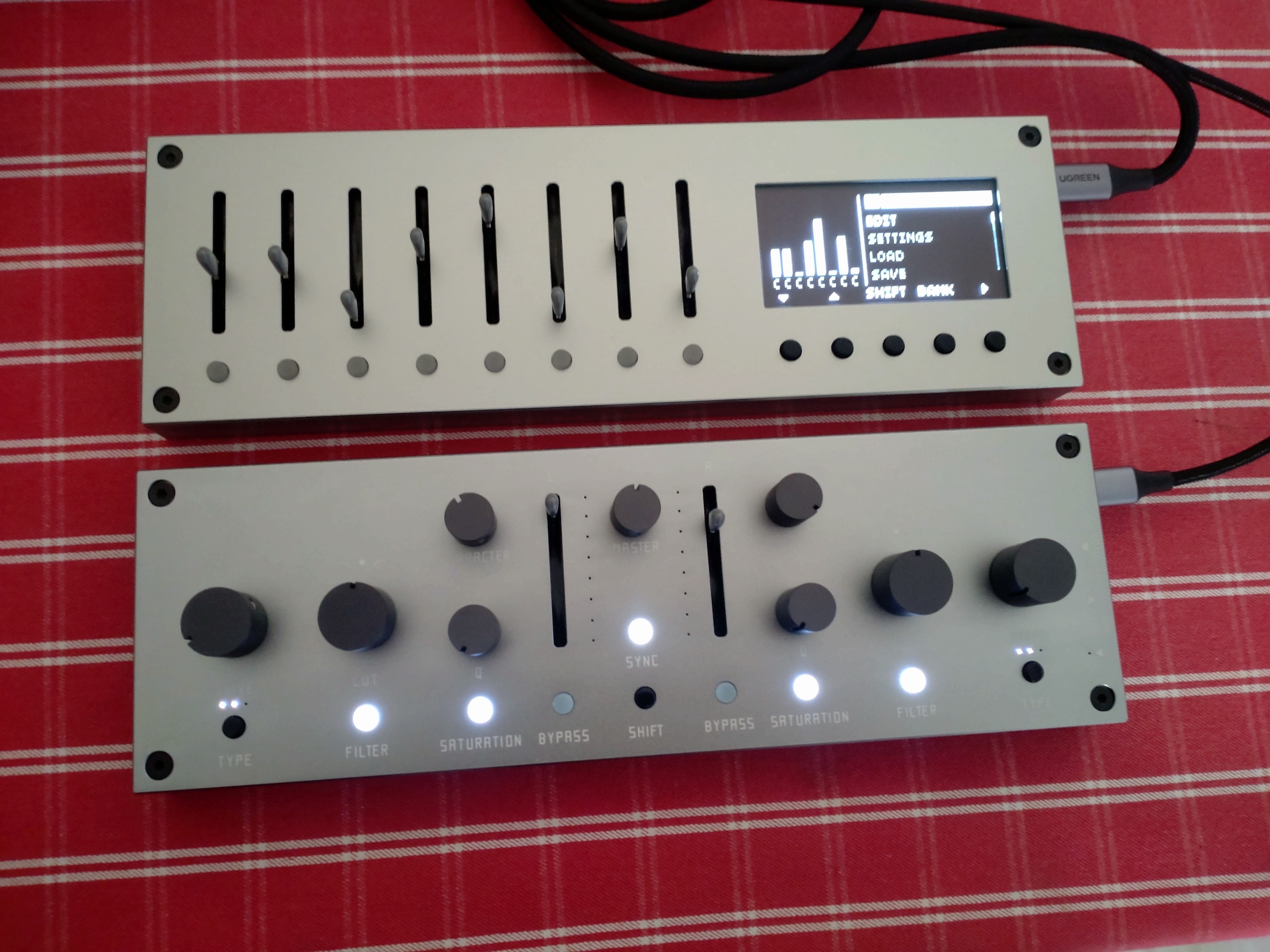 Contrôleur Live midi TRS USB Monolit neuf