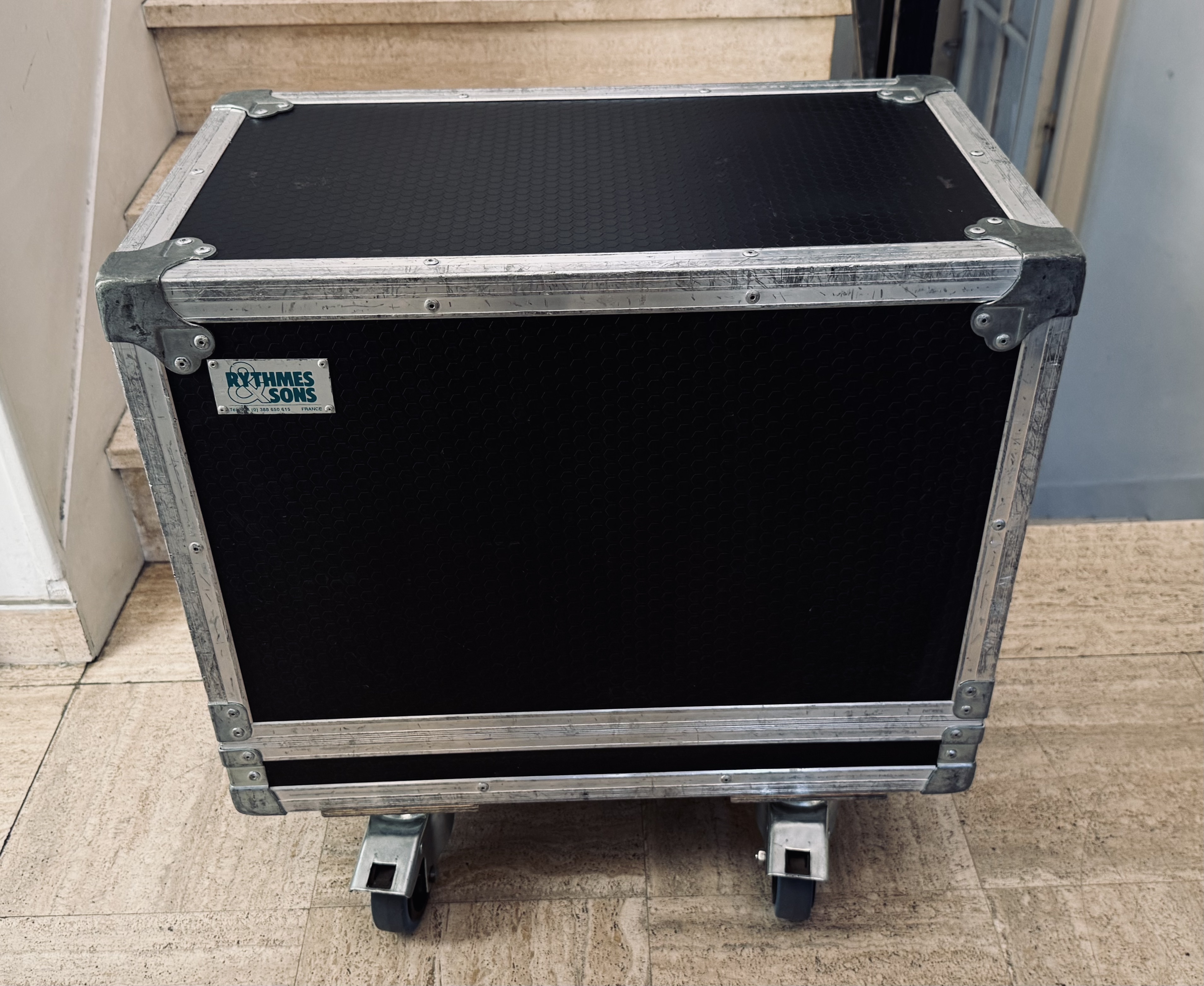 Flight-case NEXO PS8 RYTHMES & SONS
