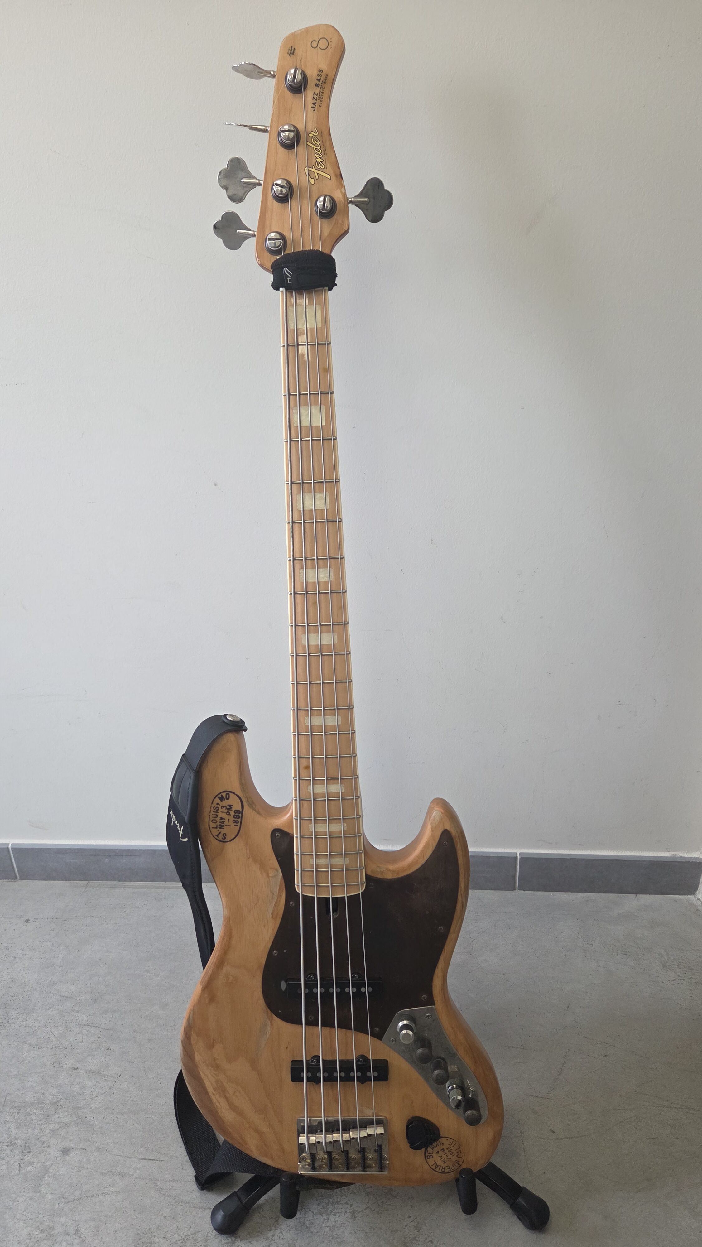 Marcus Miller V7 Swamp Ash-5 NT by Sire – Custom Relic façon Jazz Bass Custom Shop