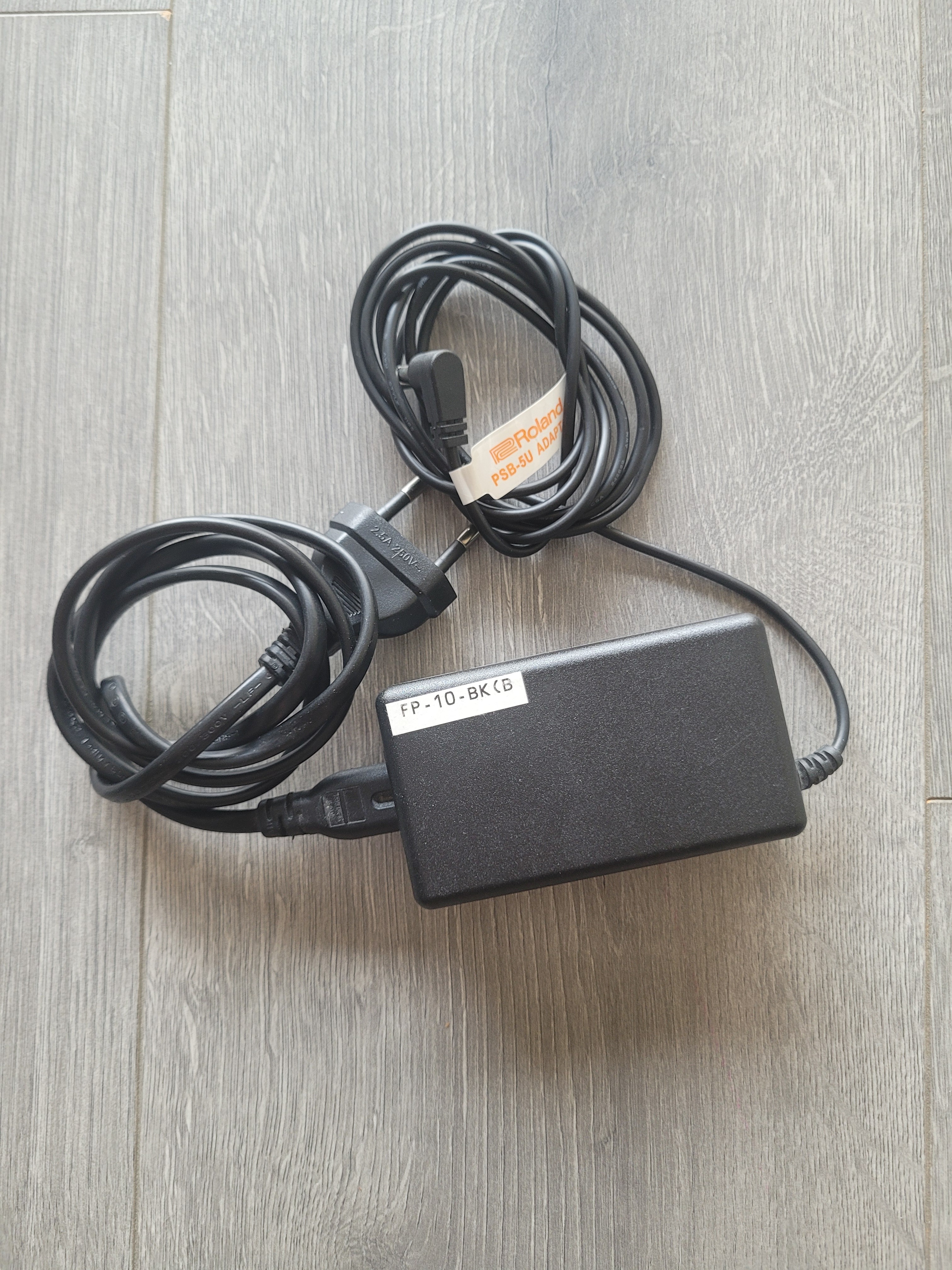 piano boitier adaptateur
