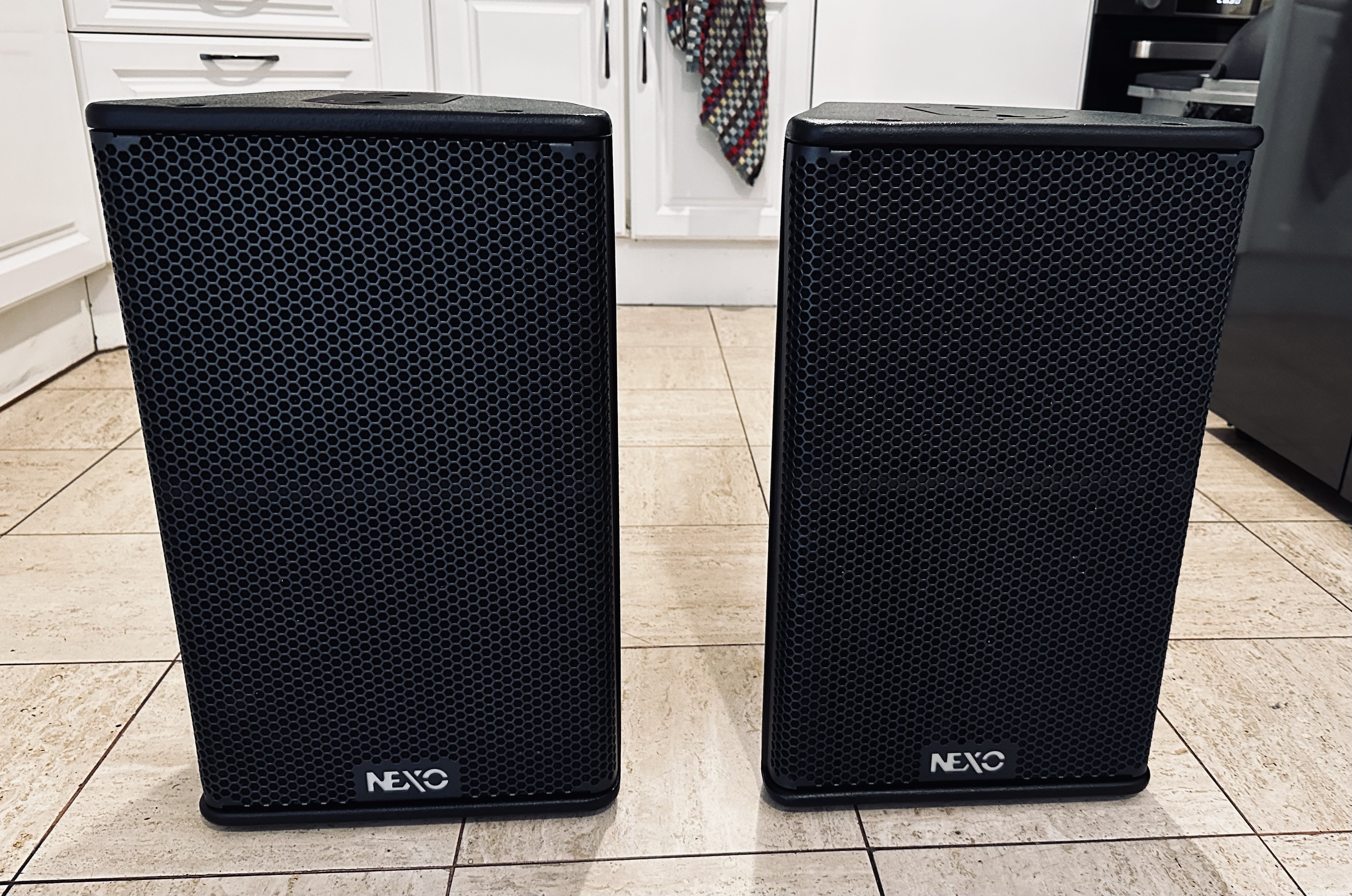 NEXO 11