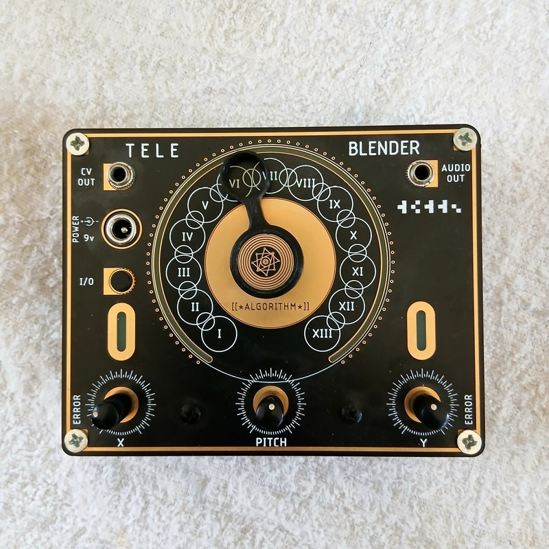 Bloc générateur de bruits Tele Blender de Error Instruments