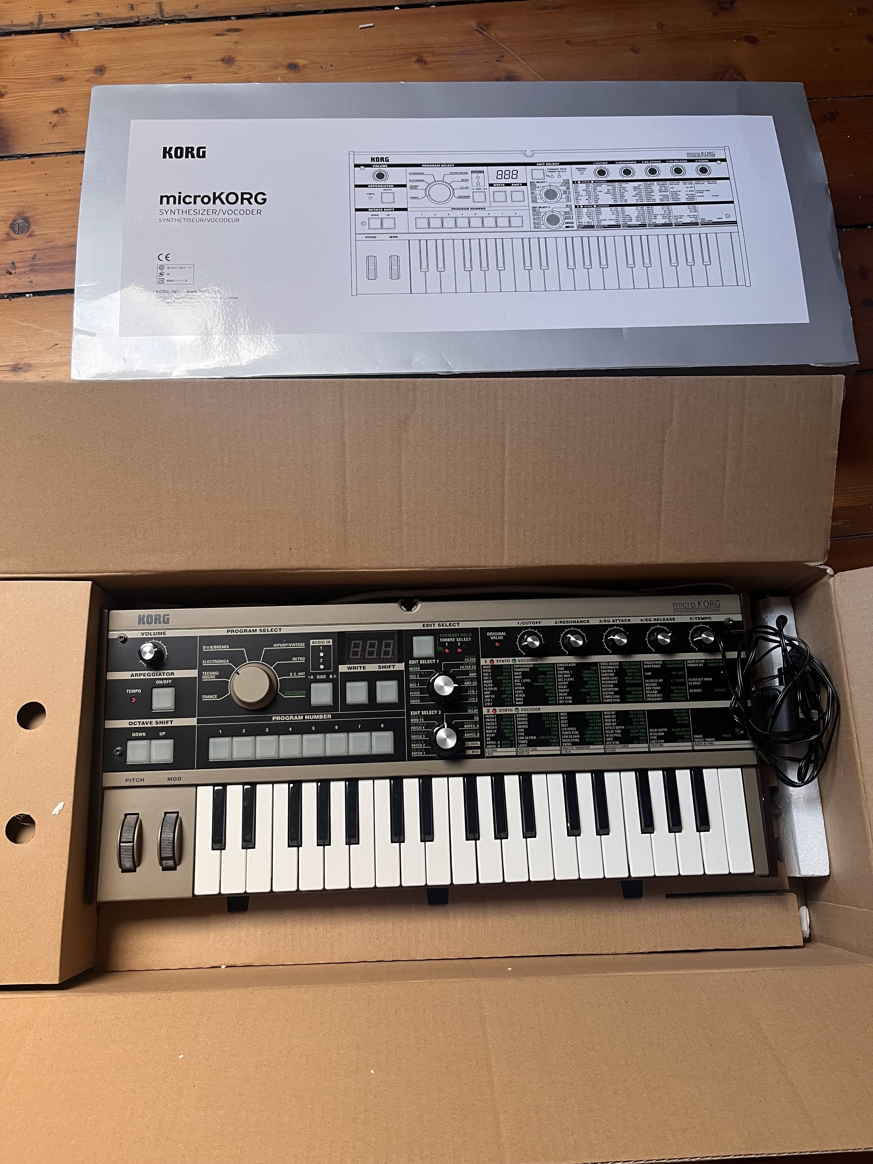 Microkorg état proche du neuf 