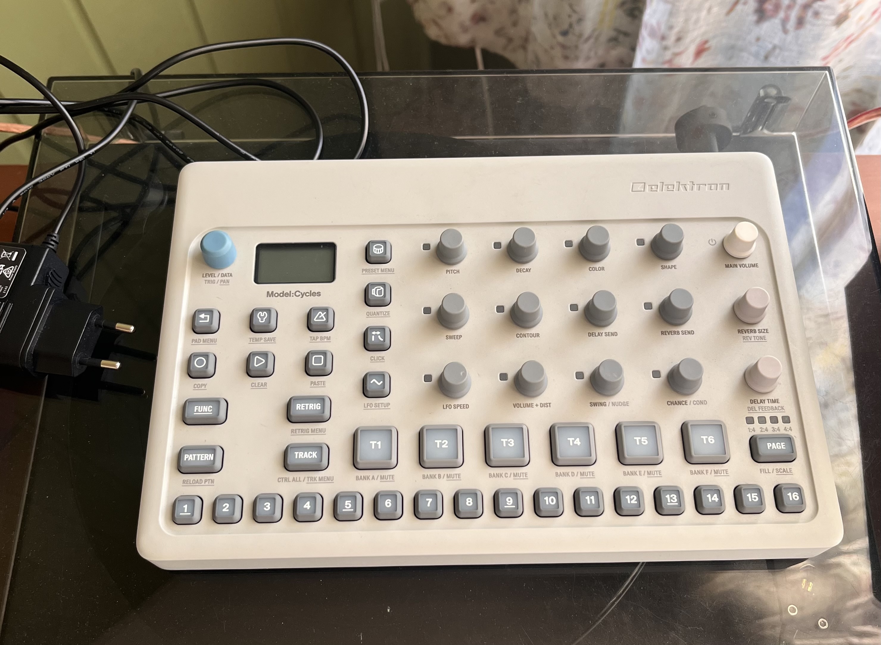 Mode:Cycles de chez Elektron